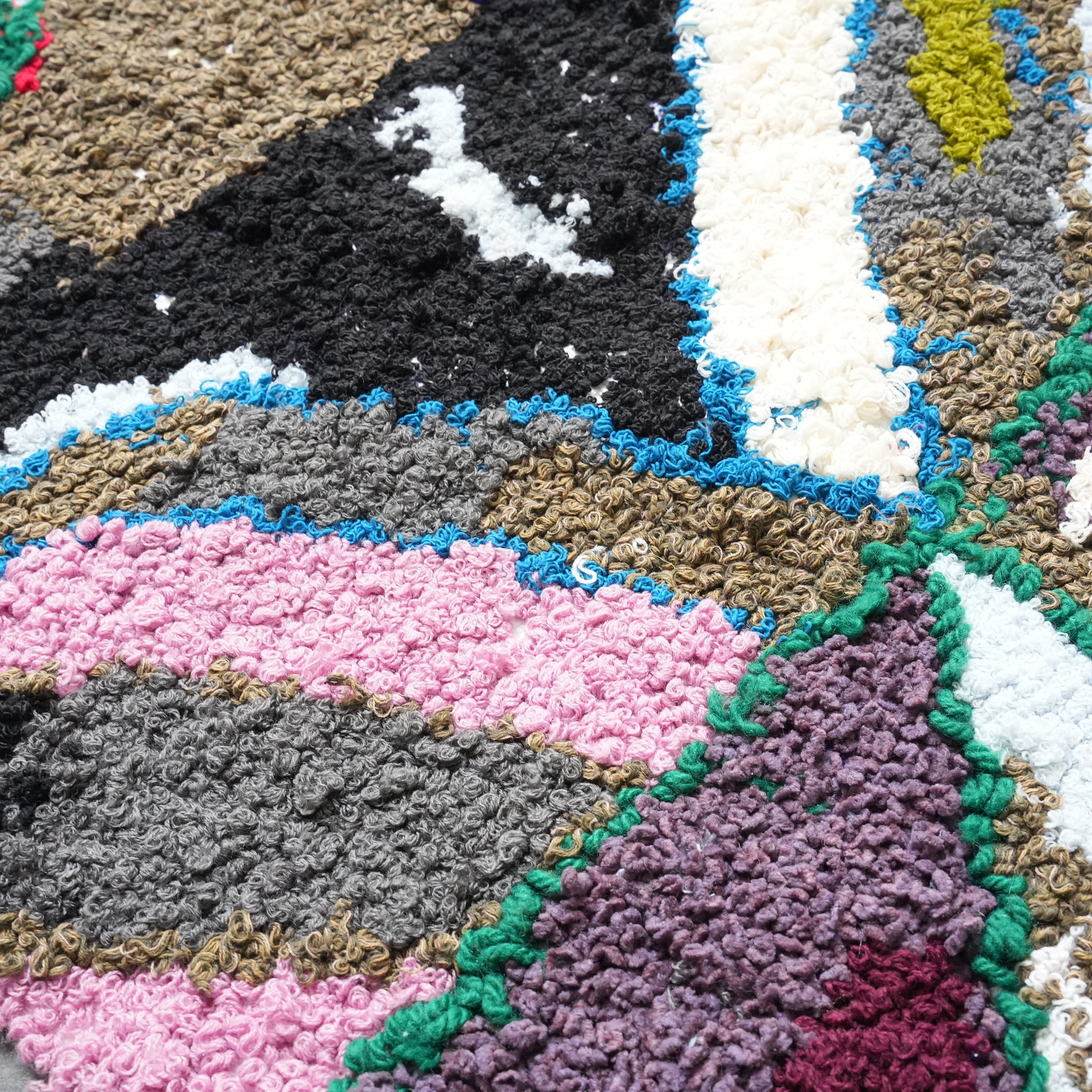 RUG the LIFE / Zindekh 003