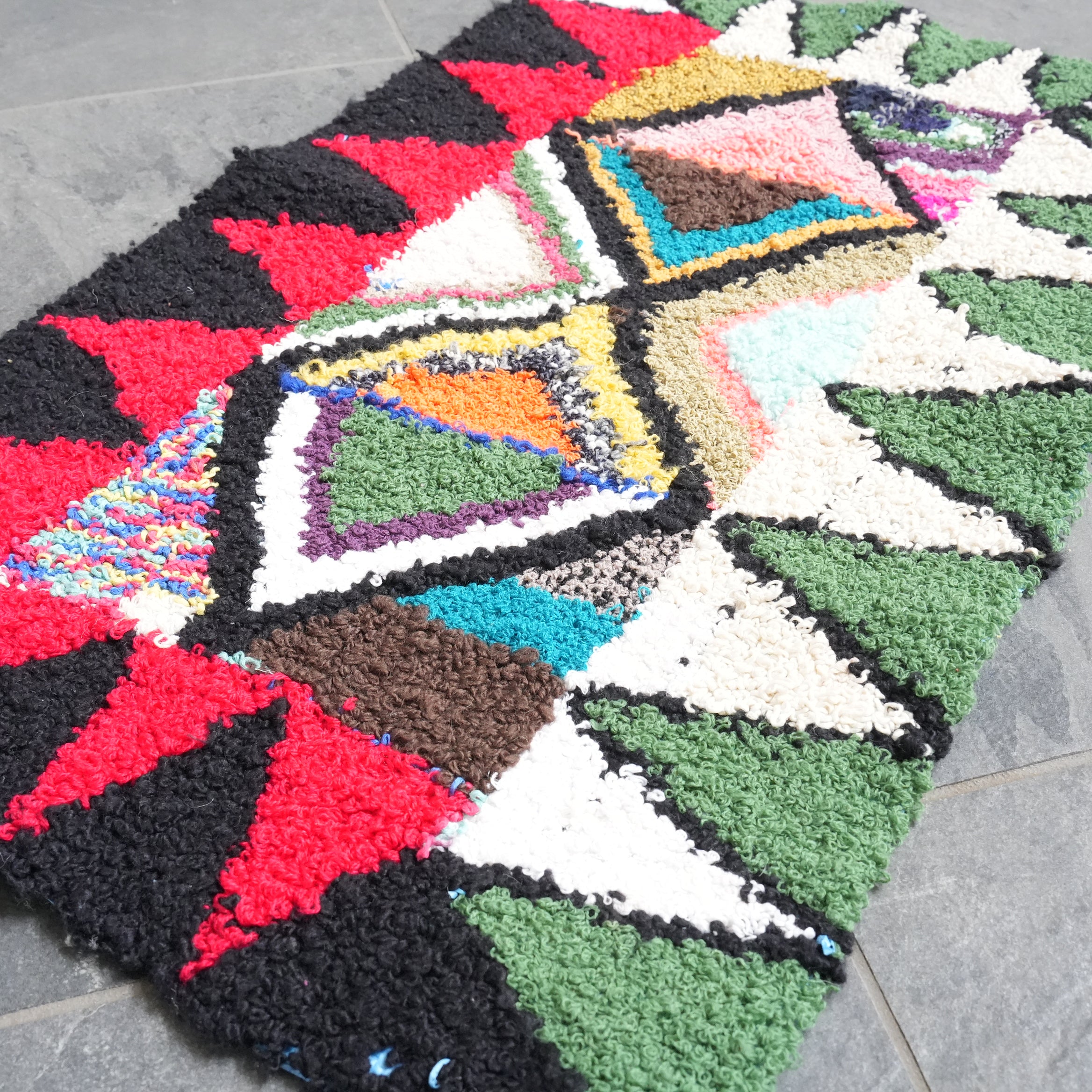 RUG the LIFE / Zindekh 004