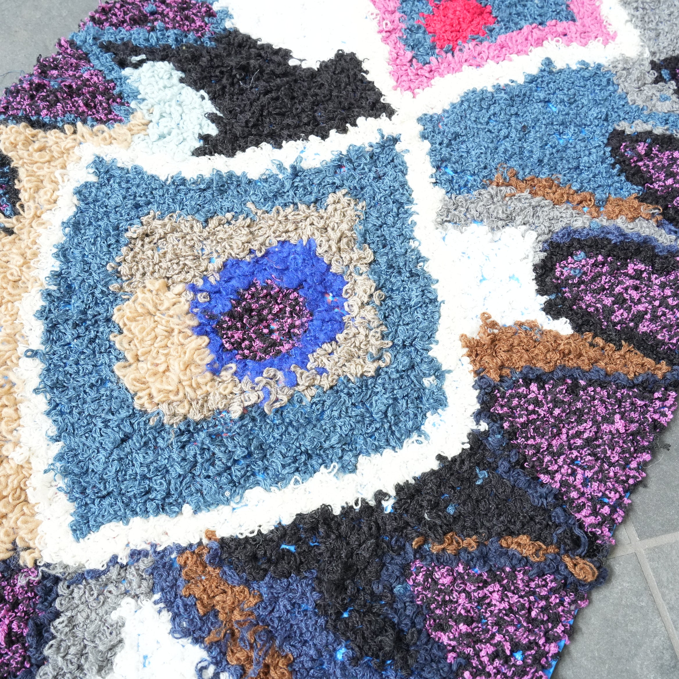 RUG the LIFE / Zindekh 006