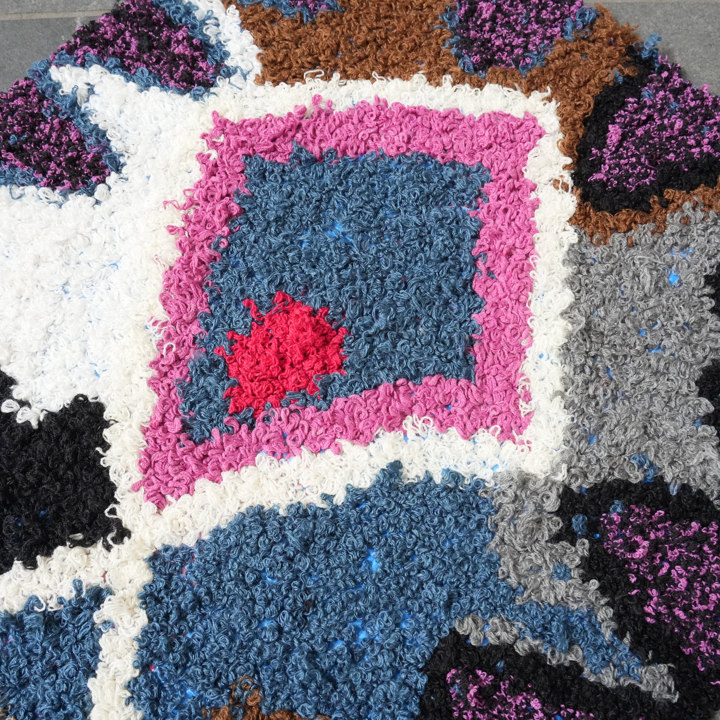 RUG the LIFE / Zindekh 006