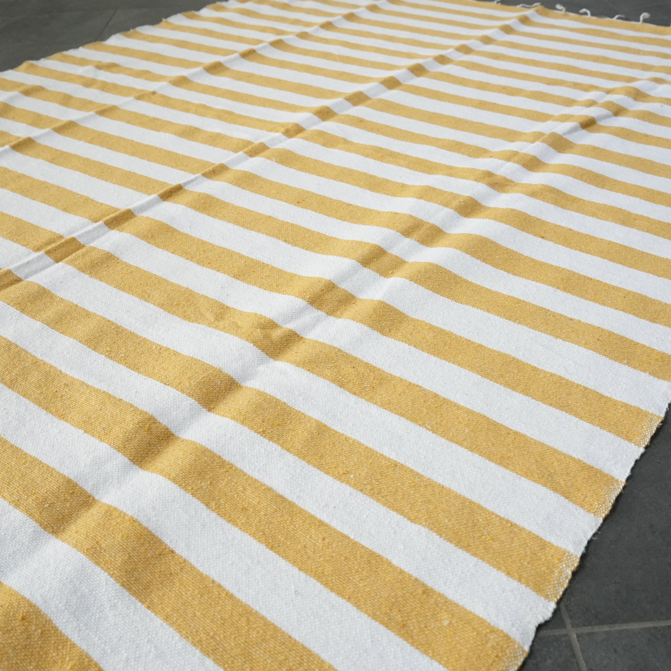 RUG the LIFE / HAIK 162