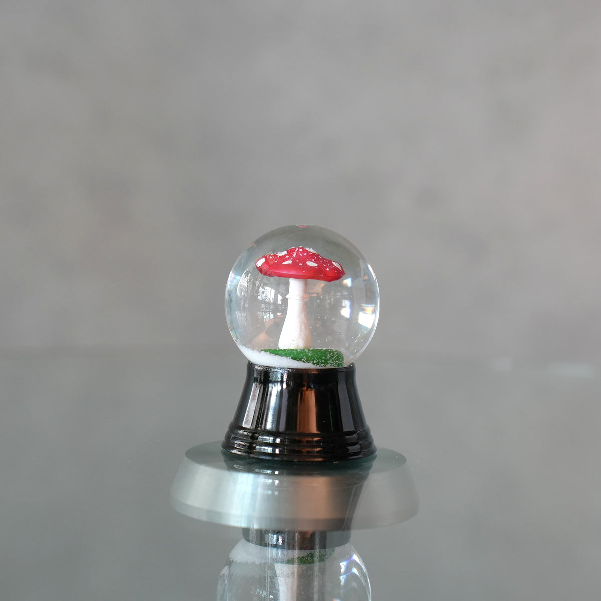 PERZY スノーグローブ 45mm Mushroom