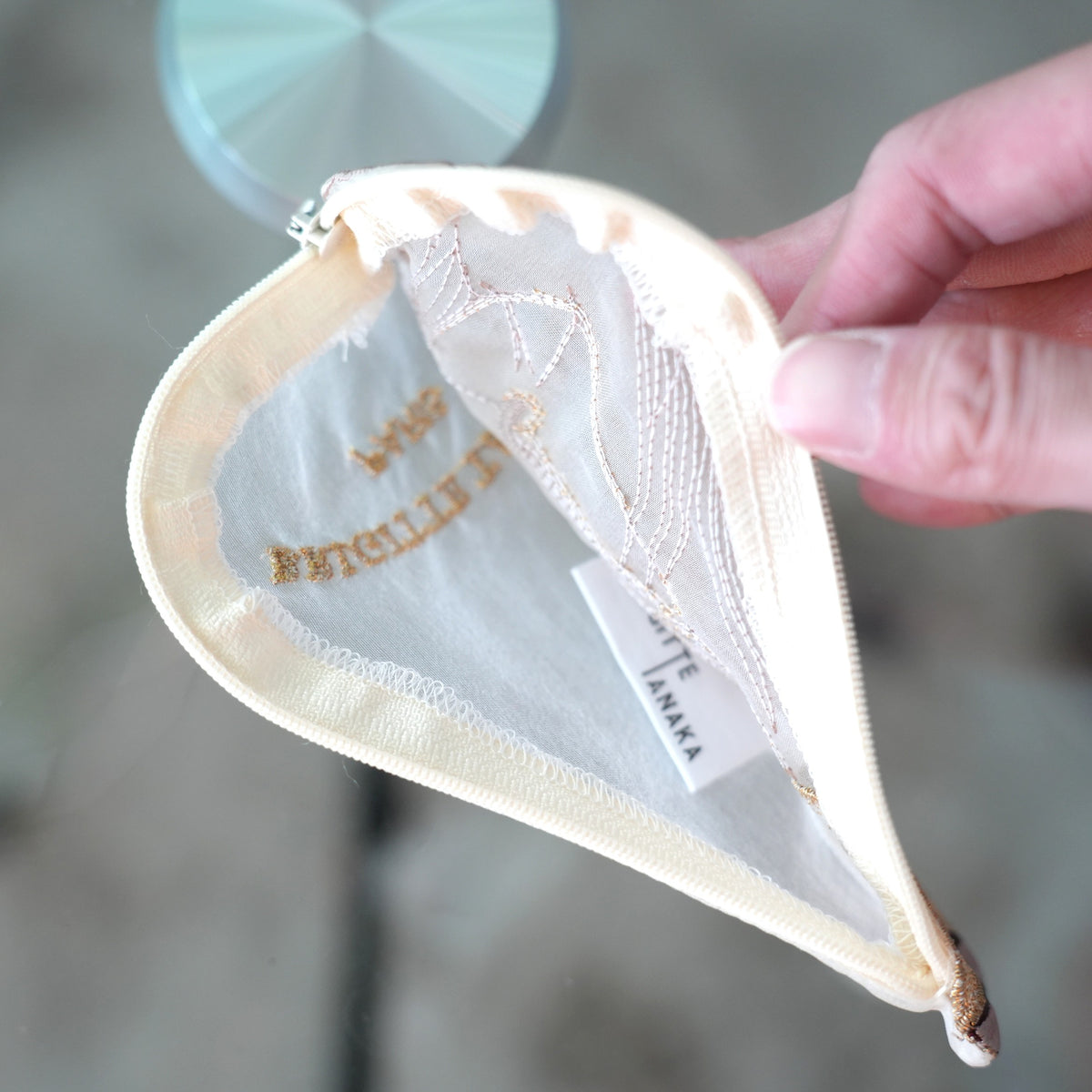 Bulb Pouch