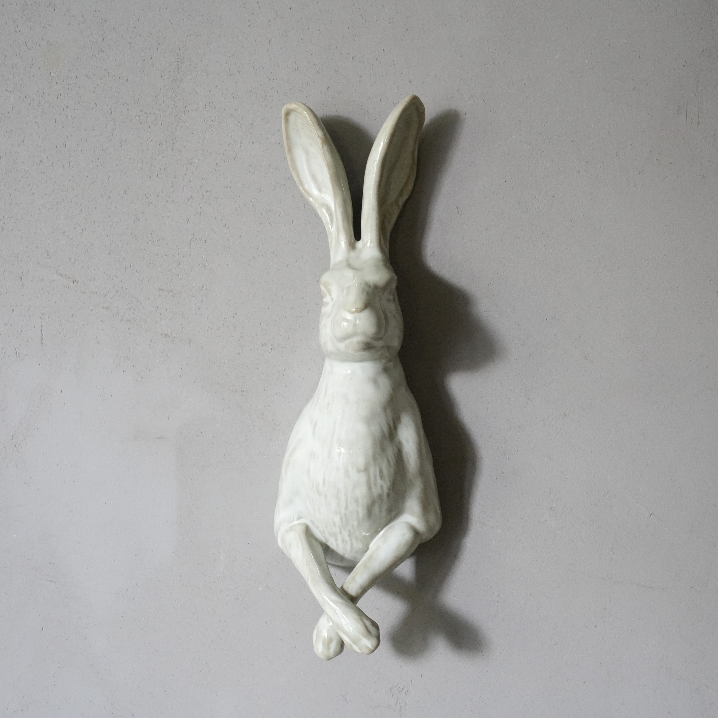 Curious Hare Hook White KN-026H-05