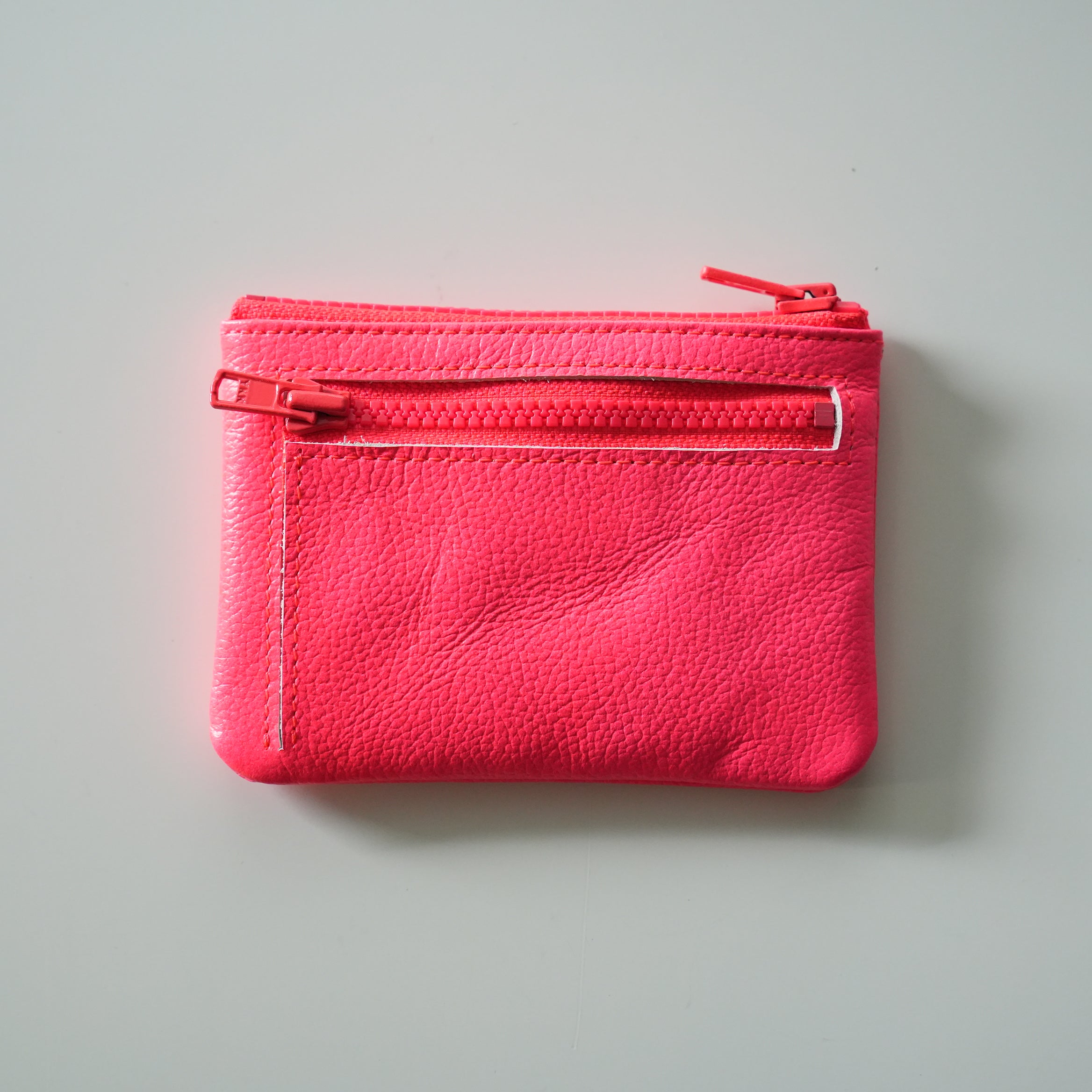 NEON OP POUCH