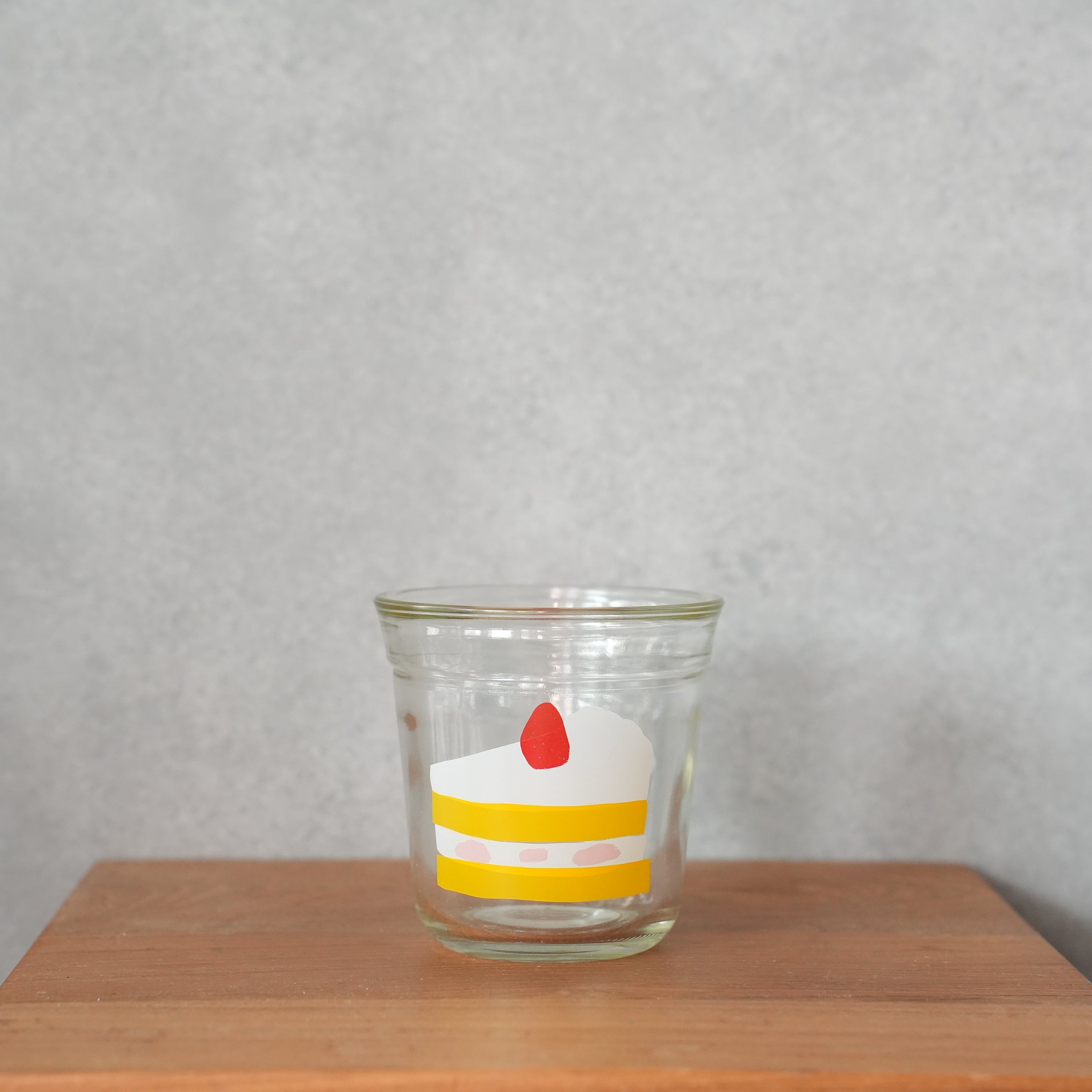 うそみたいなコップ ショートケーキBINKOP