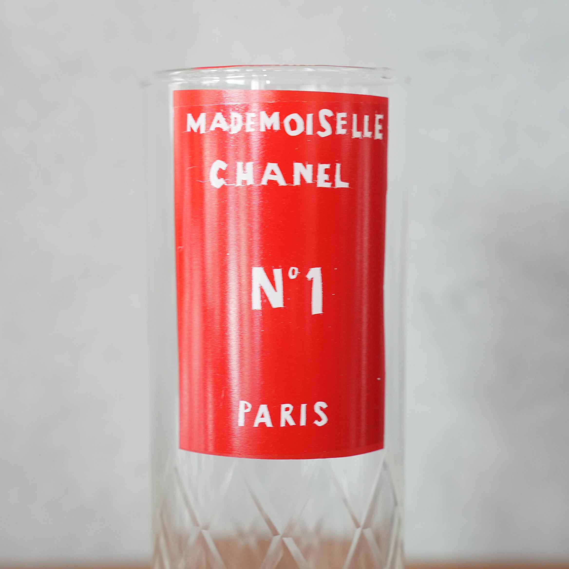 うそみたいなコップ マドモアゼル