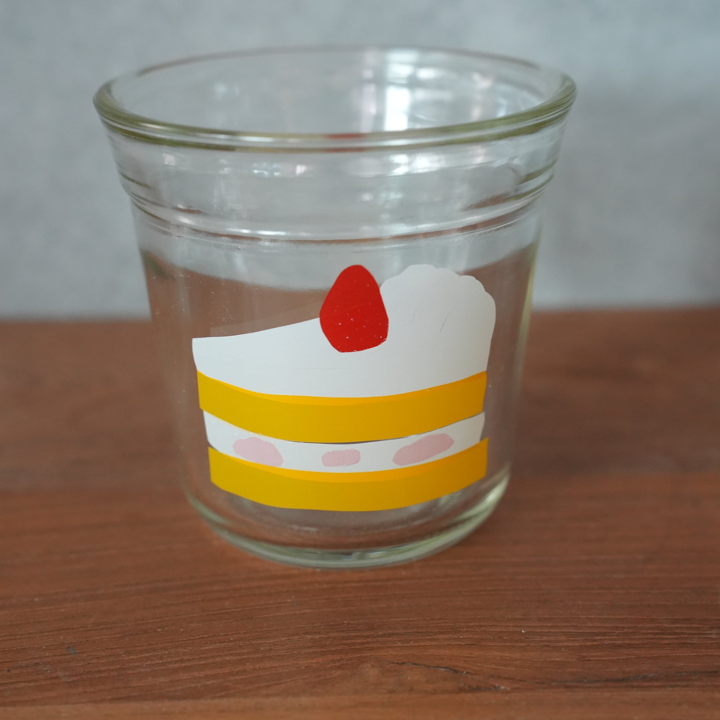 うそみたいなコップ ショートケーキBINKOP