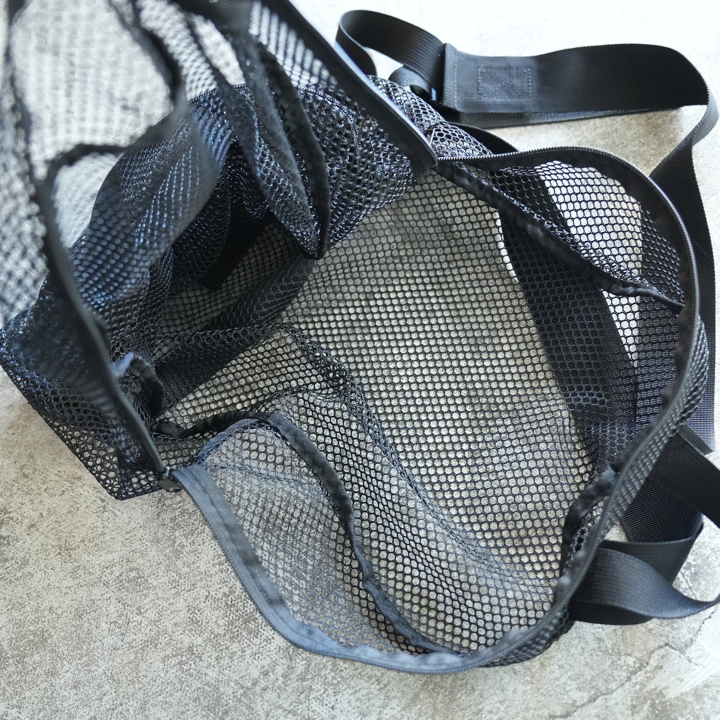 MESH BAG DAY BAG