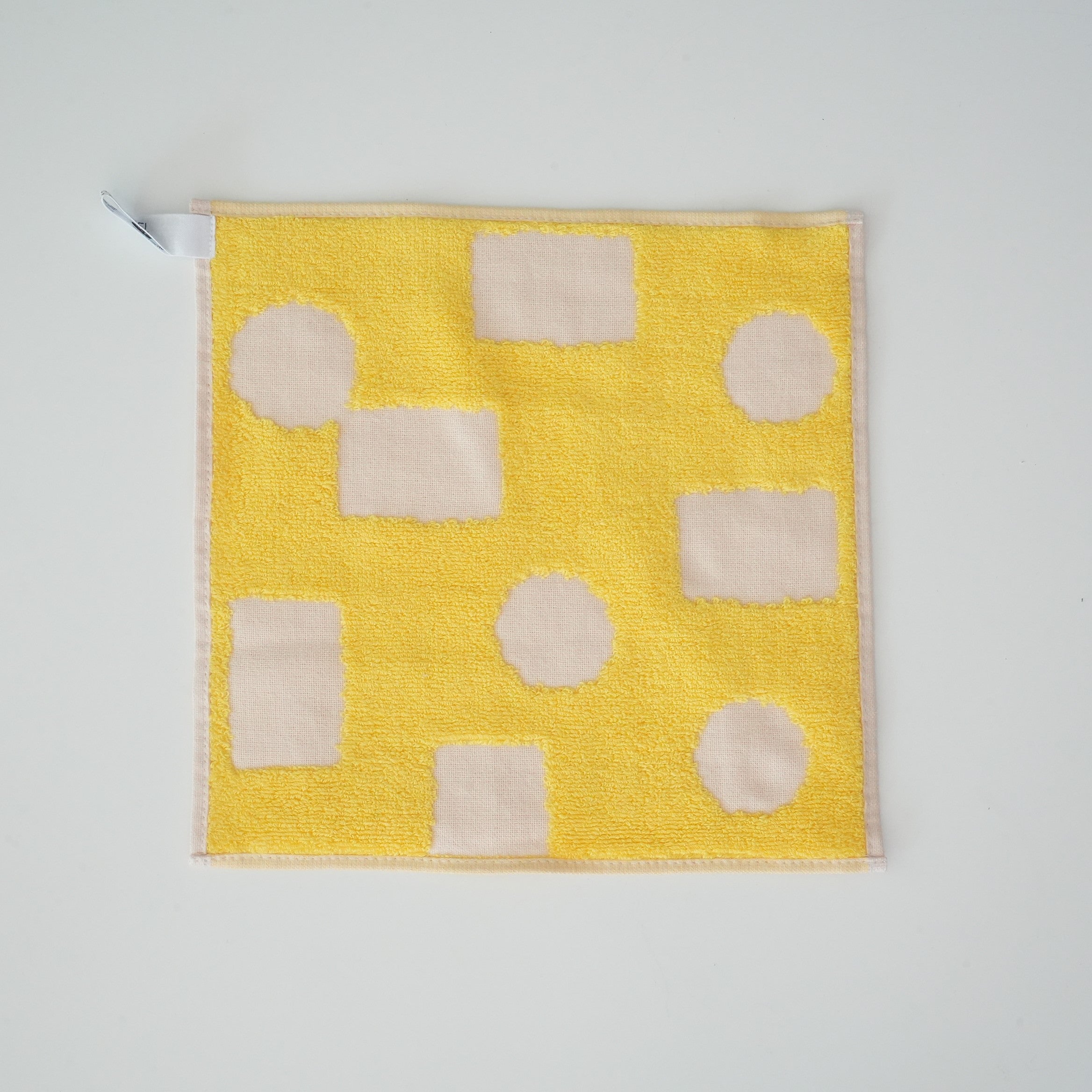 Warmgrey Tail Hand Cloth