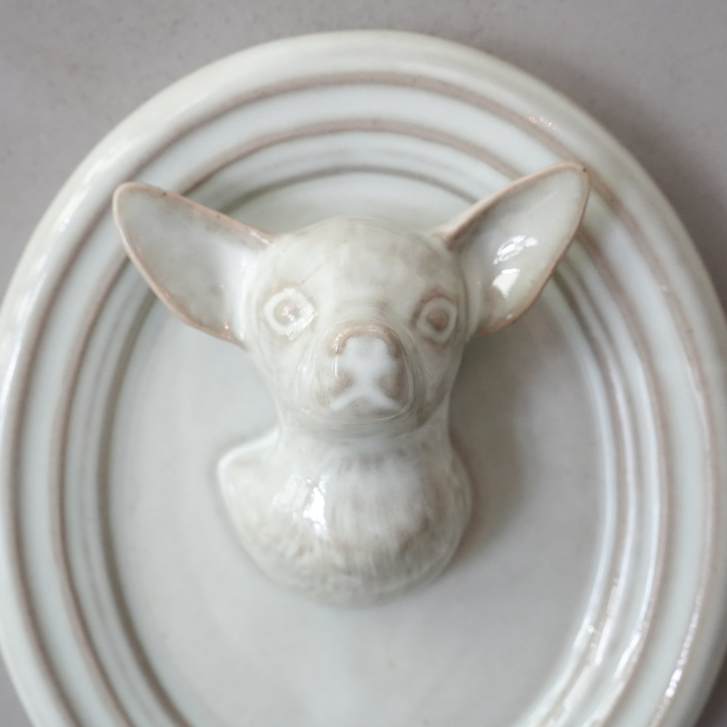 Chihuahua Trophy AH-003