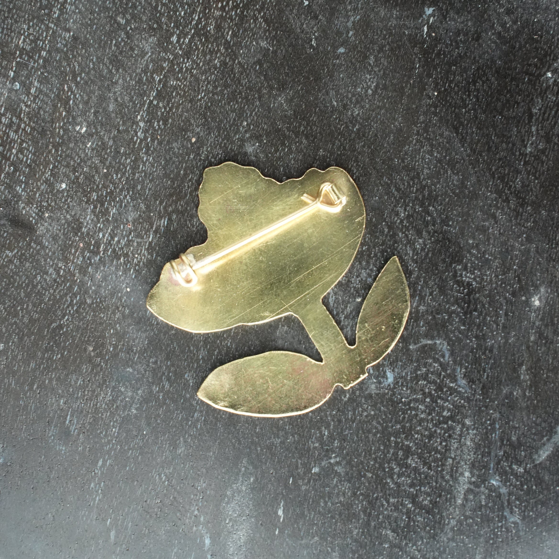 Matsuo Miyuki Brass Brooch