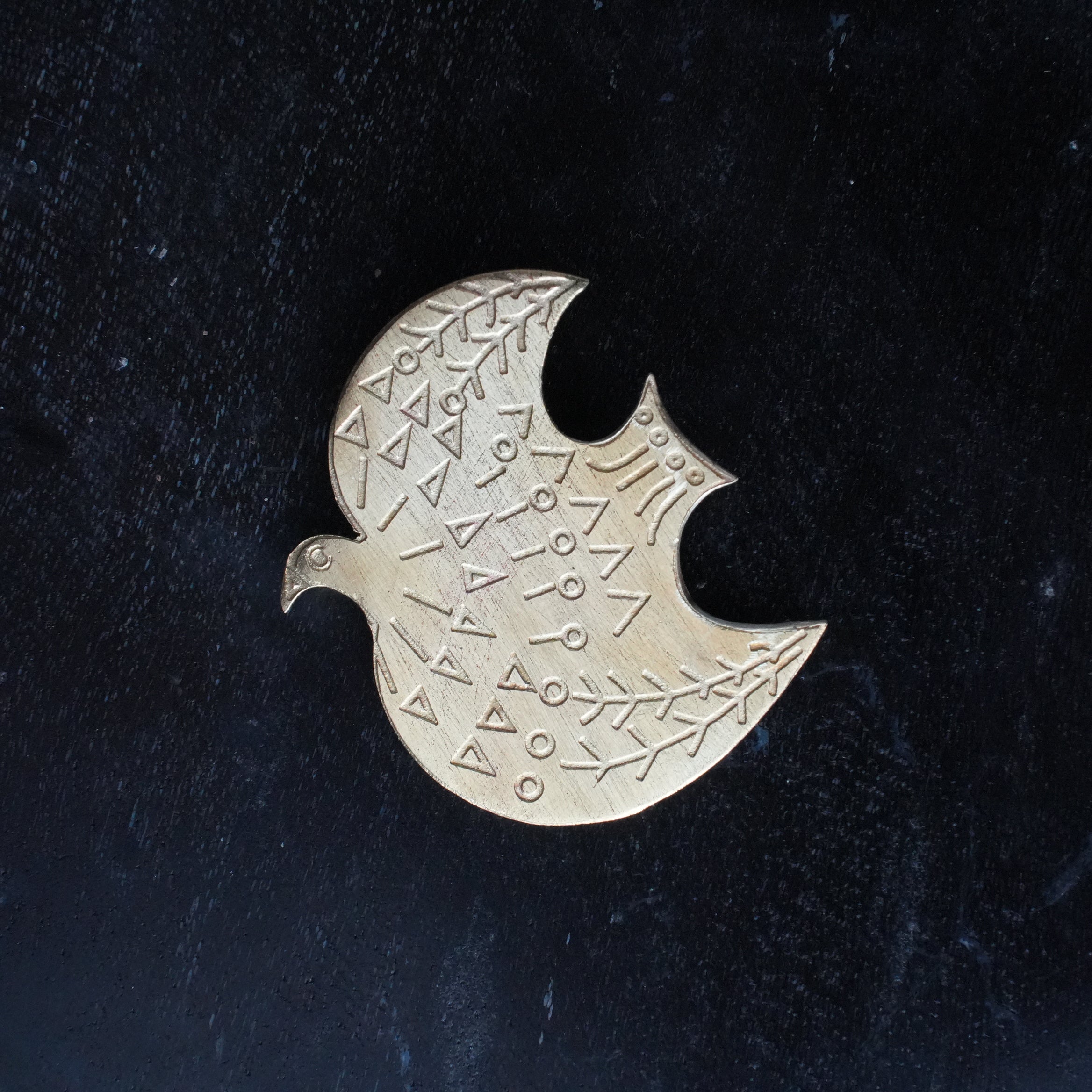 Matsuo Miyuki Brass Brooch