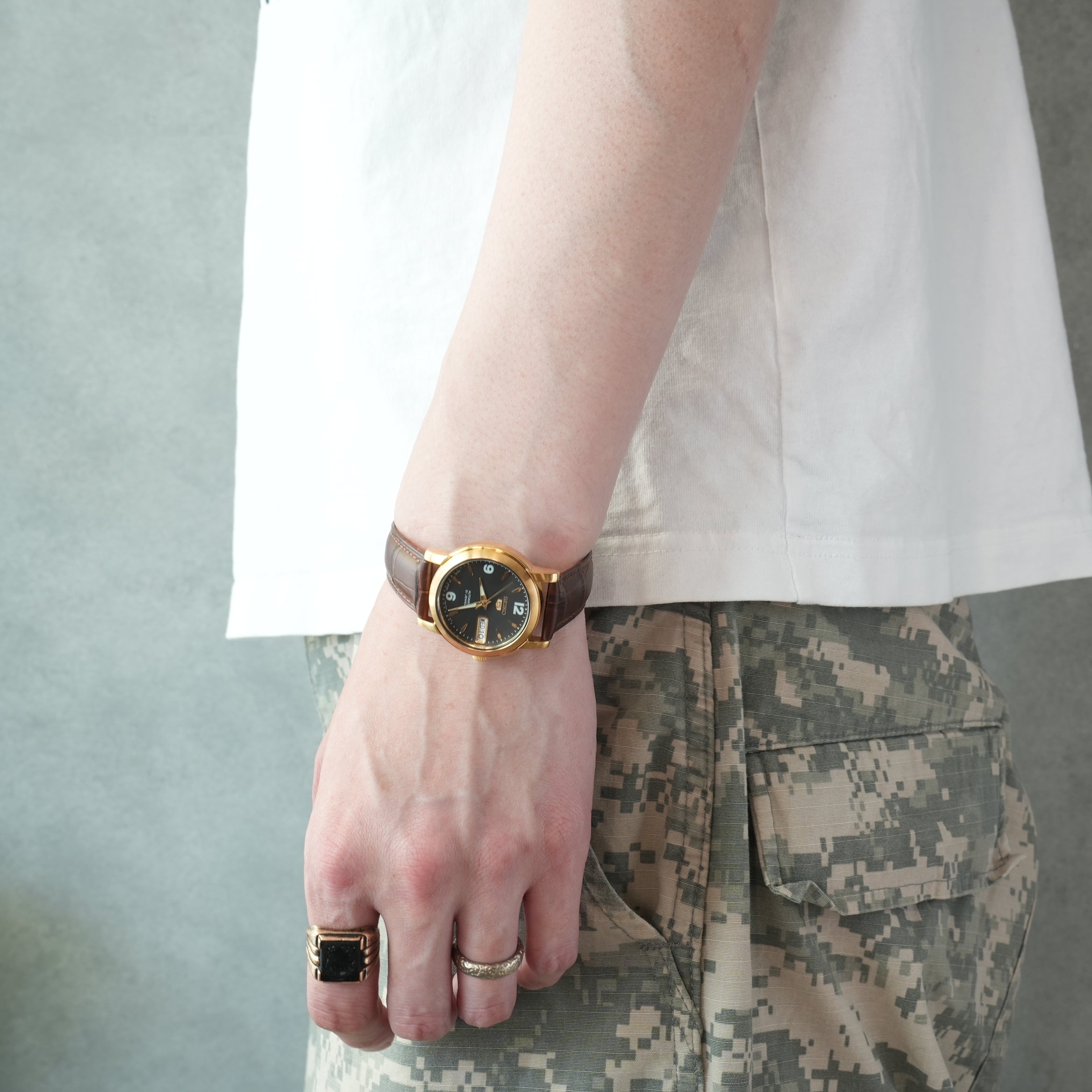 SEIKO5 Dead stock