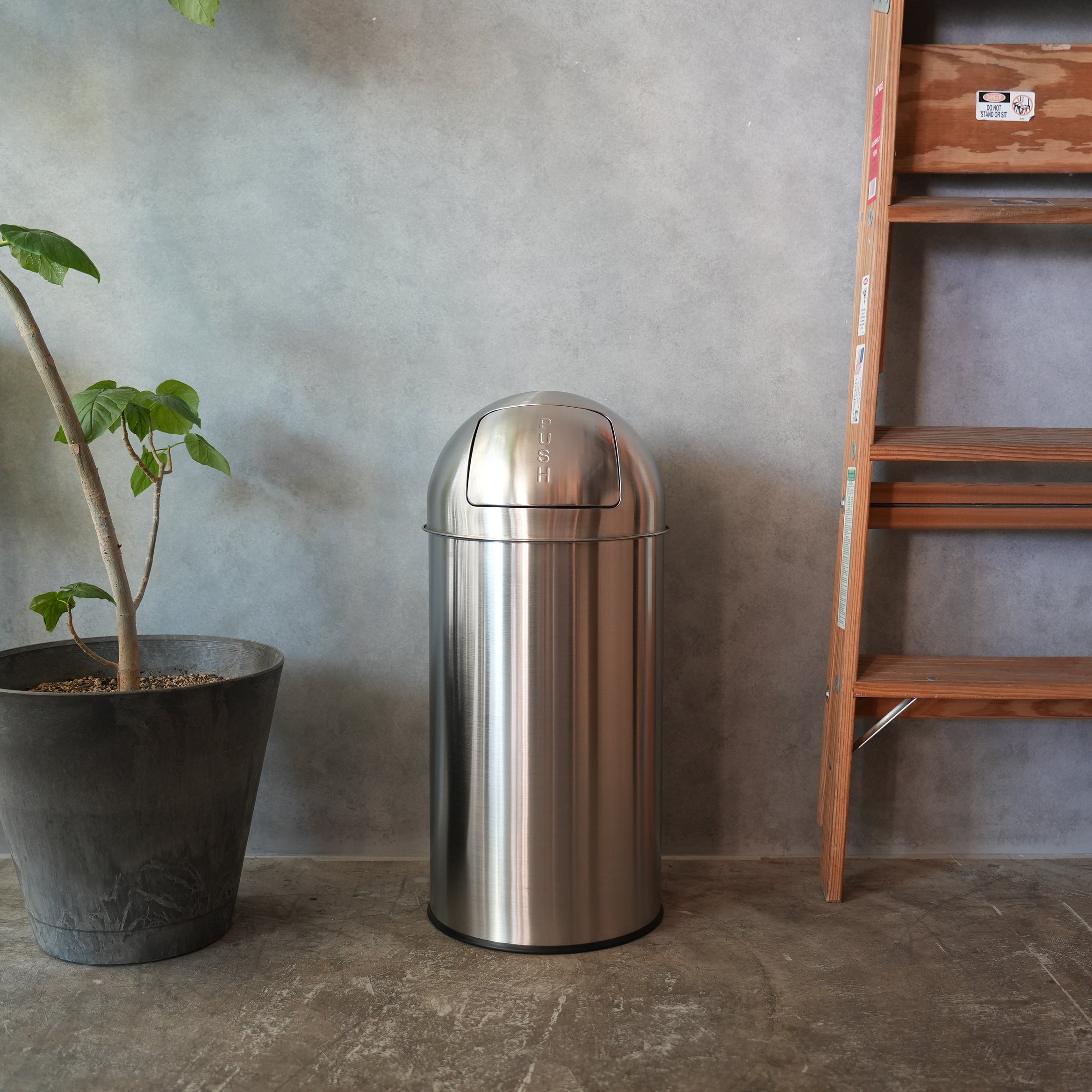 DUST BIN SATIN FINISHED 30L