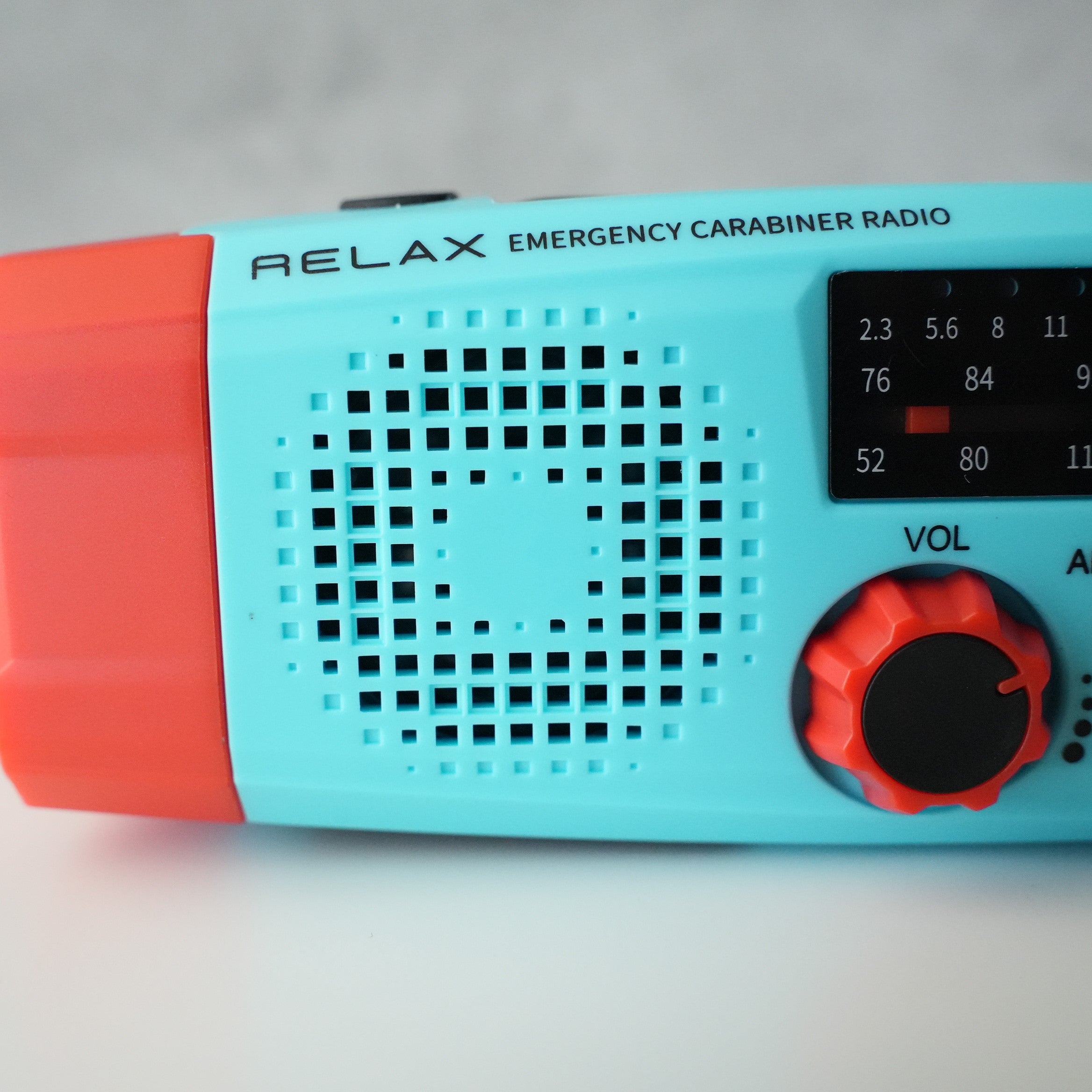 EMERGENCY CARABINER RADIO