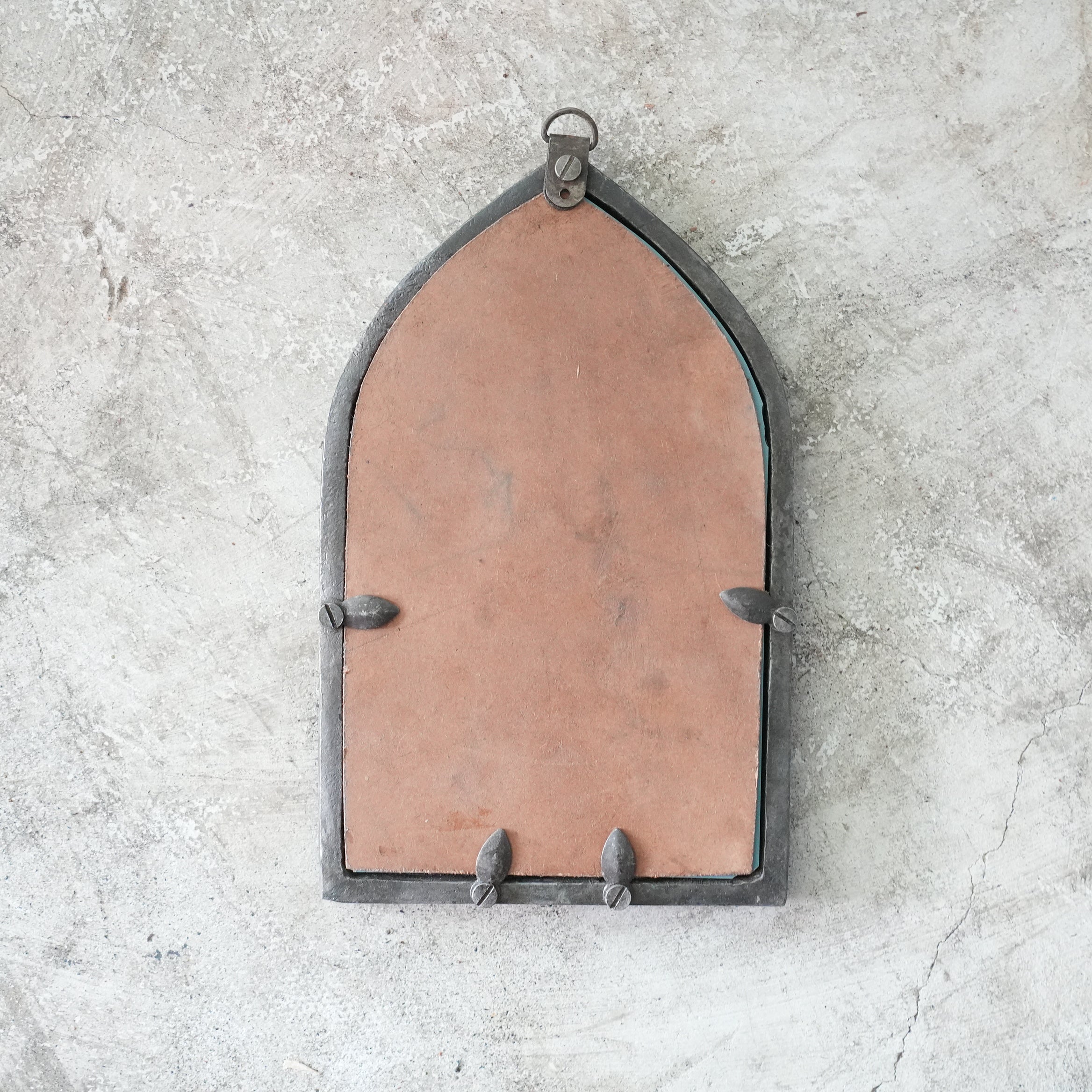 Pointed Frame Mirror L