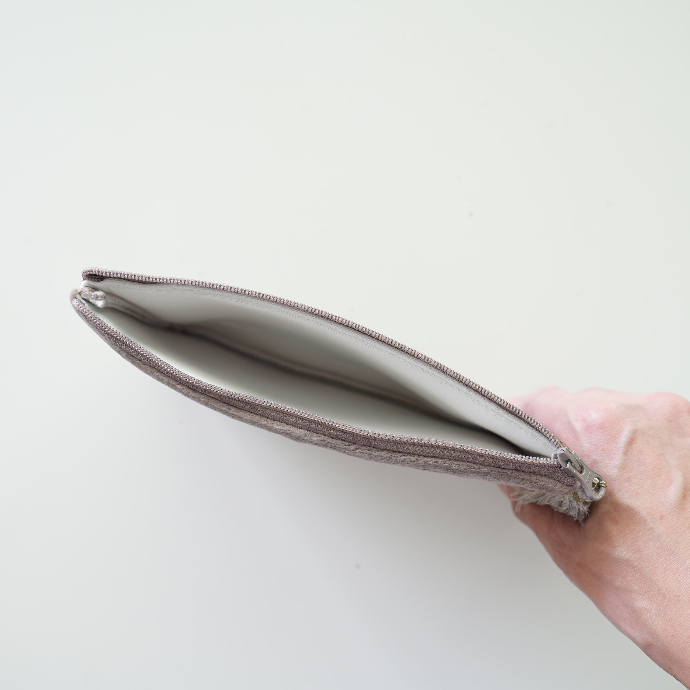 KOTETSU クッションポーチ L