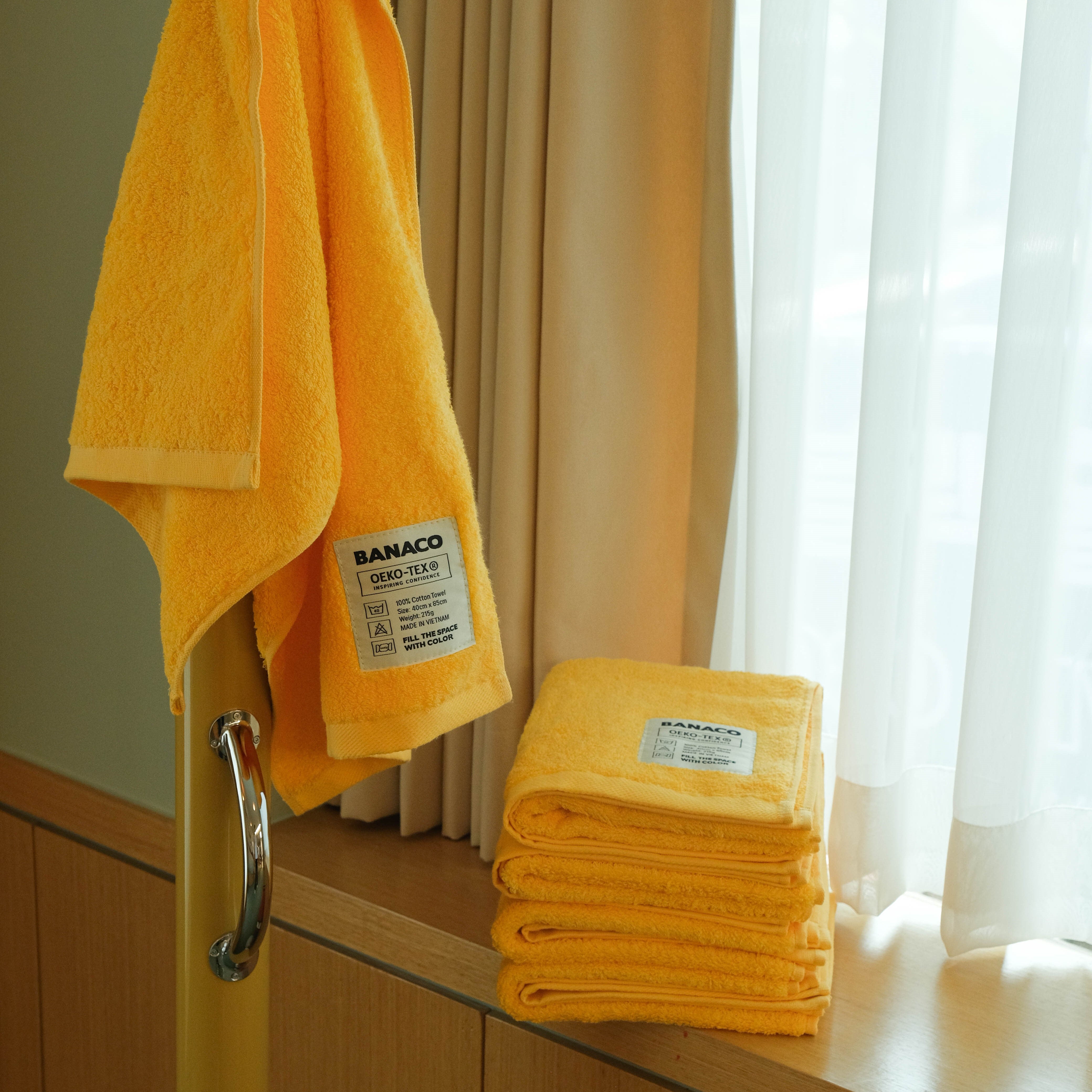 COLOR TOWEL