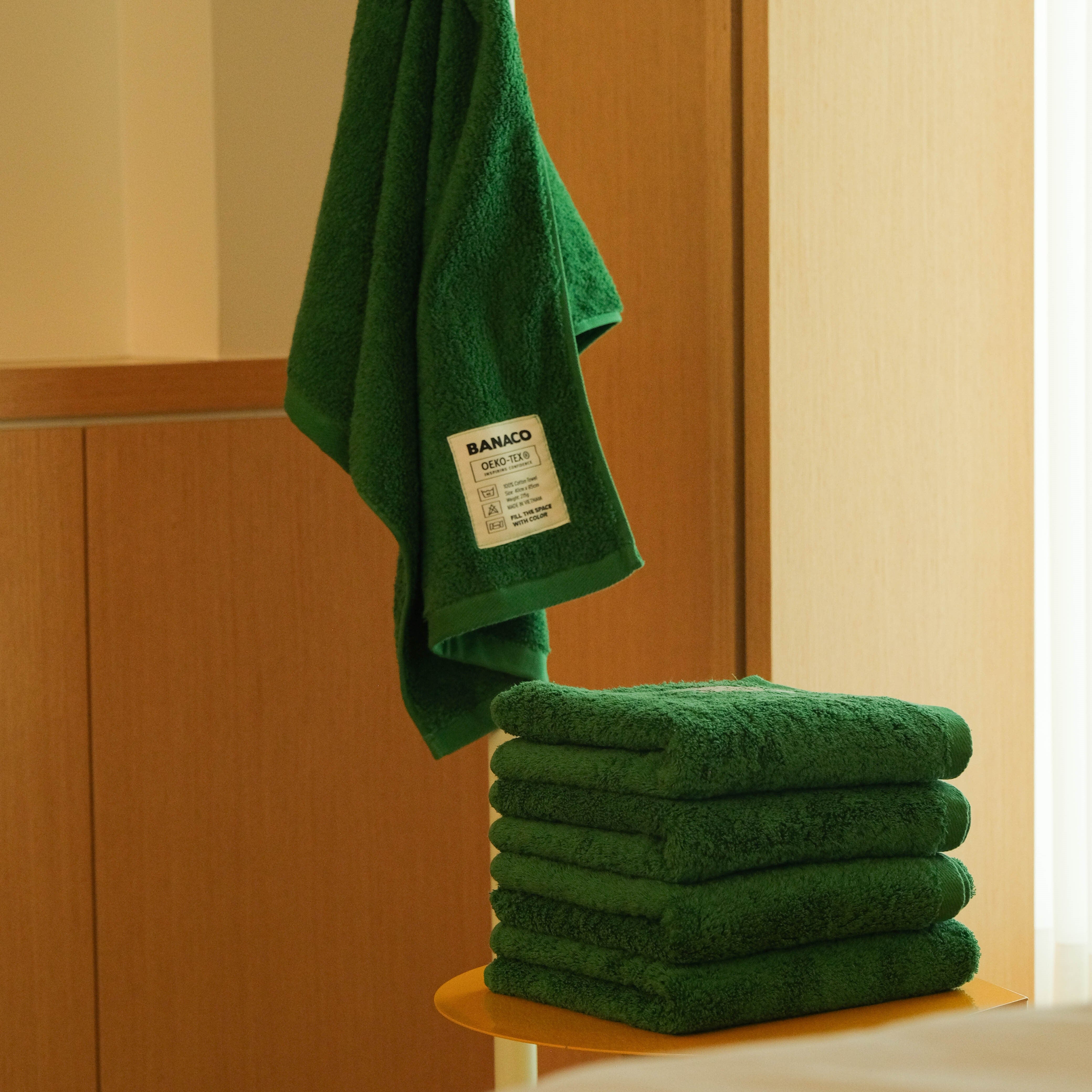 COLOR TOWEL