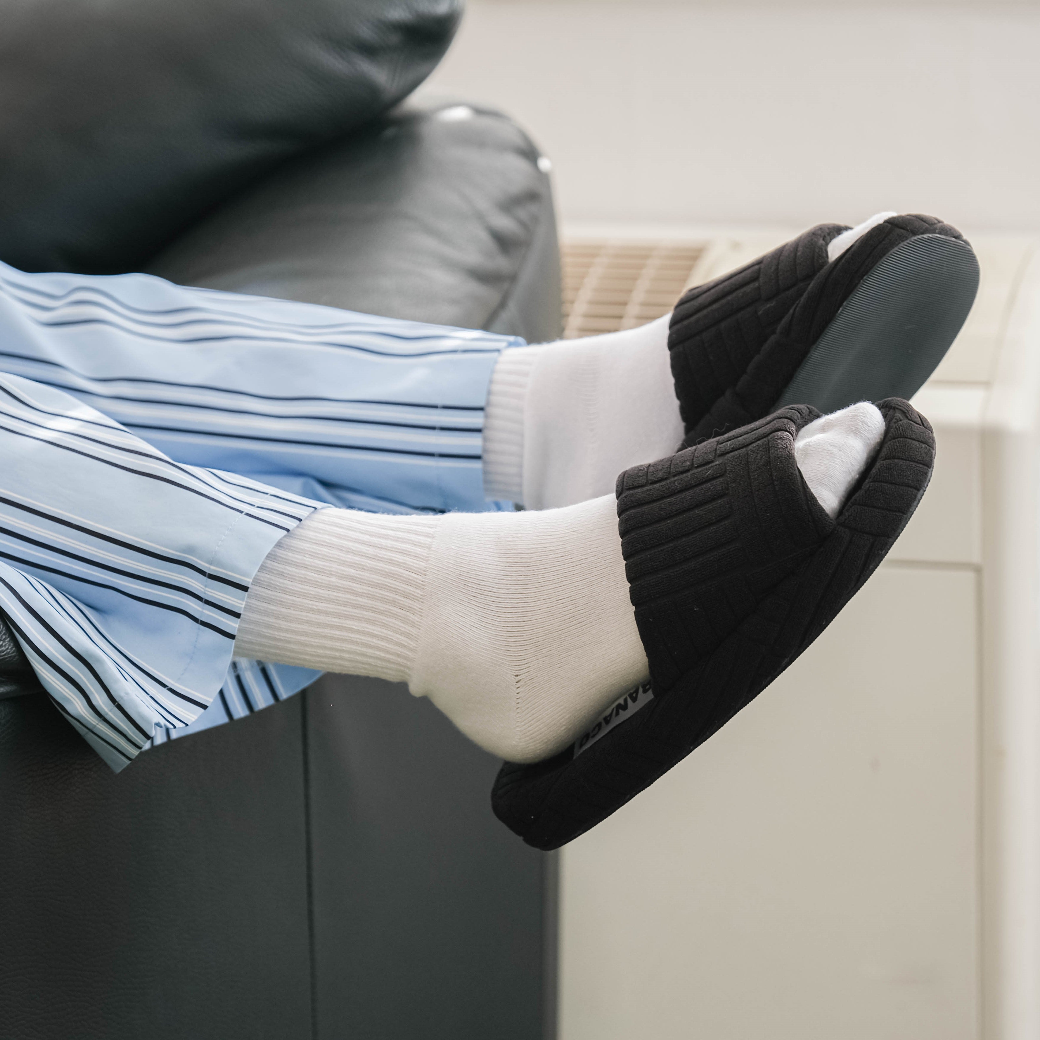 VIVID TERRY ROOM SLIPPER