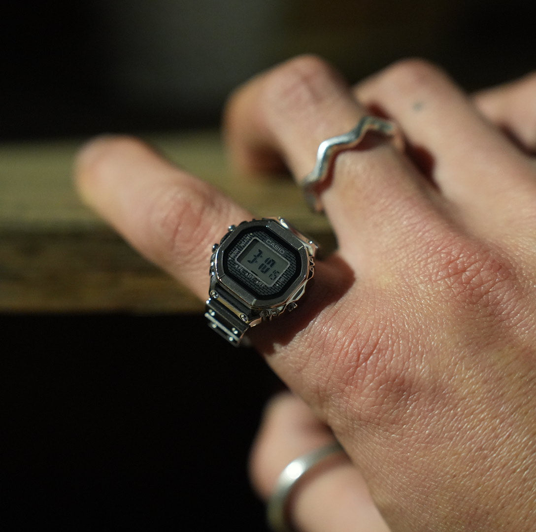 CASIO RING WATCH CRW-001-1DR