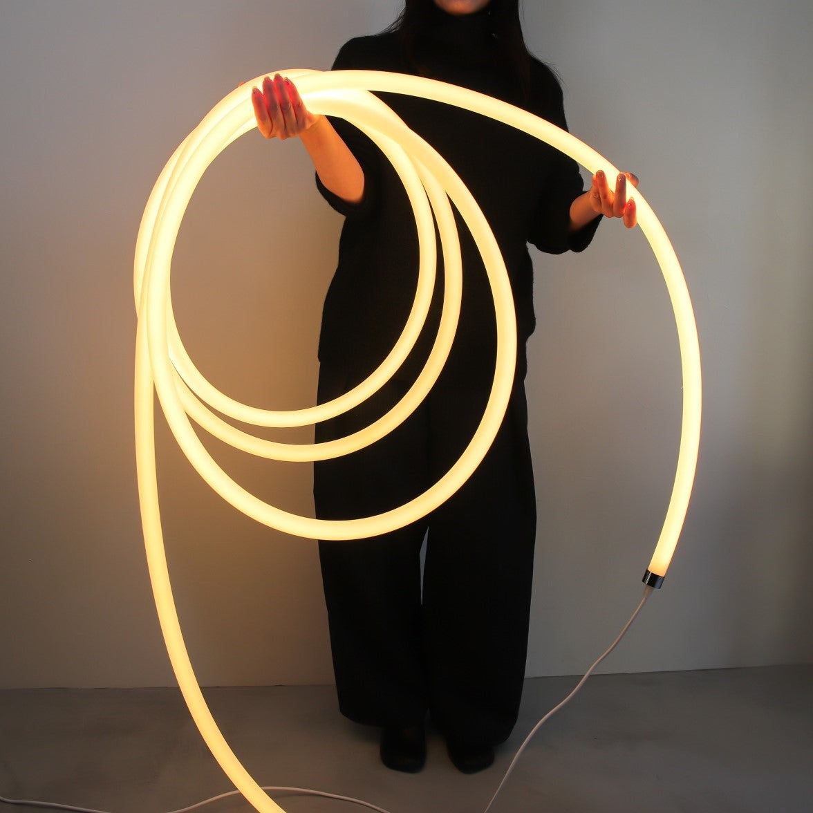 LEUCIS LED 360° チューブライト 7m