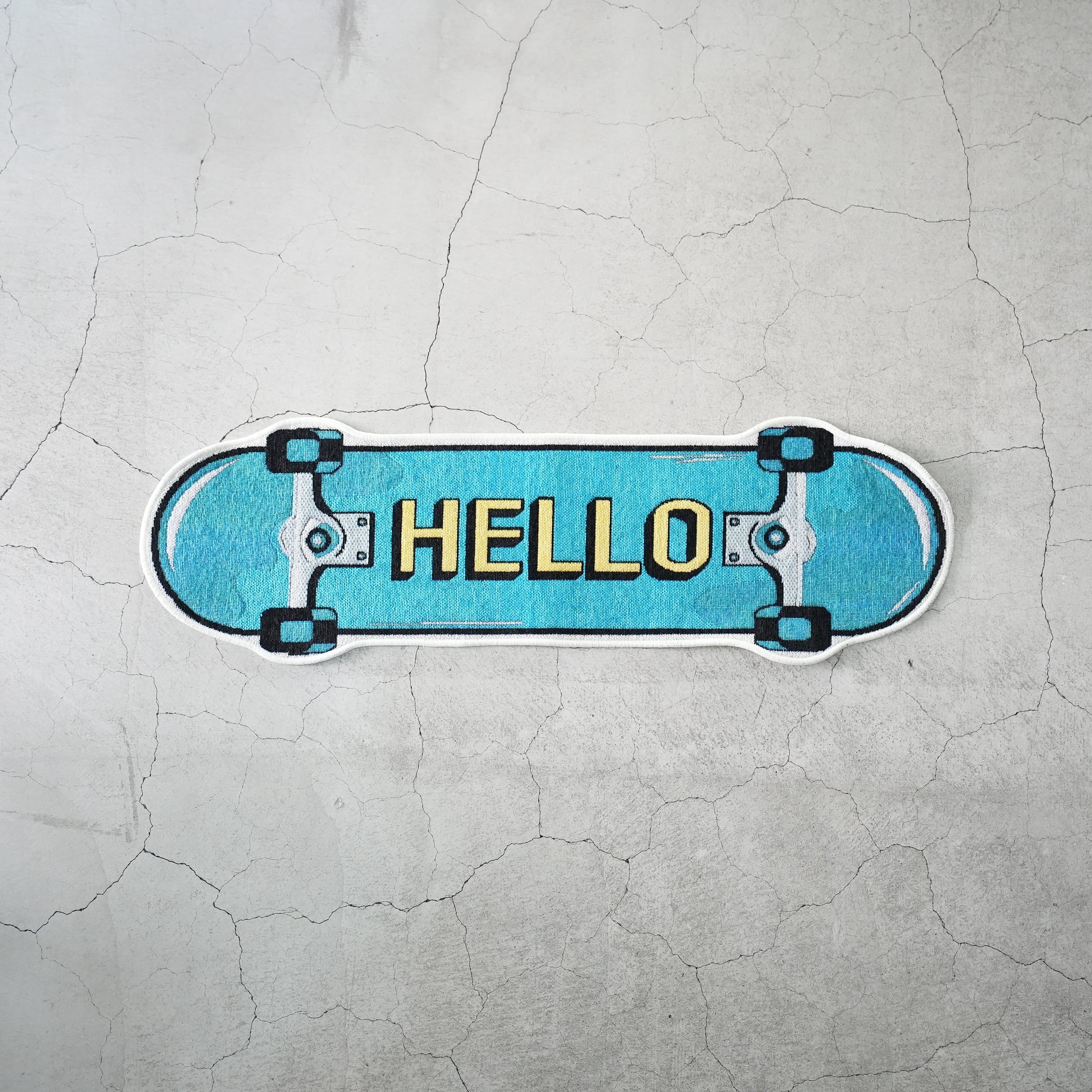 Motif Rug Mat Skateboard Medium