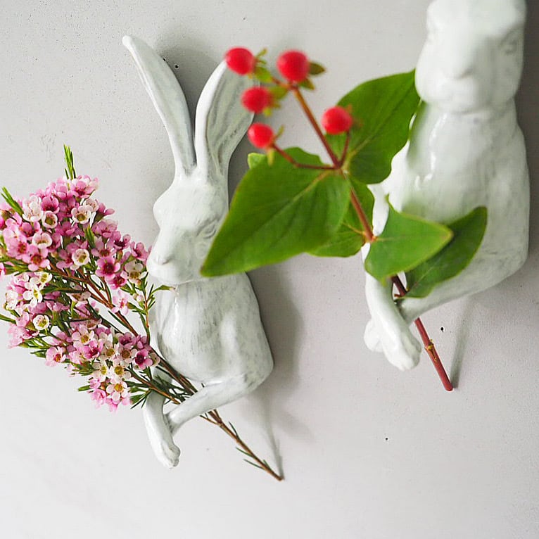 Curious Hare Hook White KN-026H-05