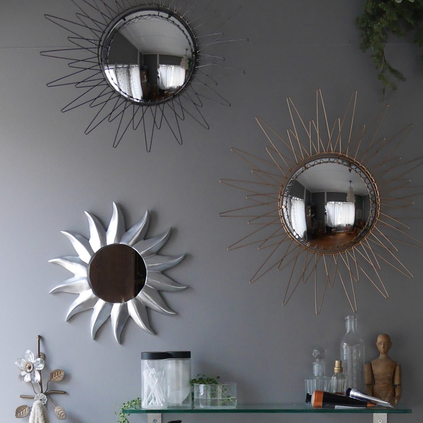 RAY Interior Wall Mirror Gold