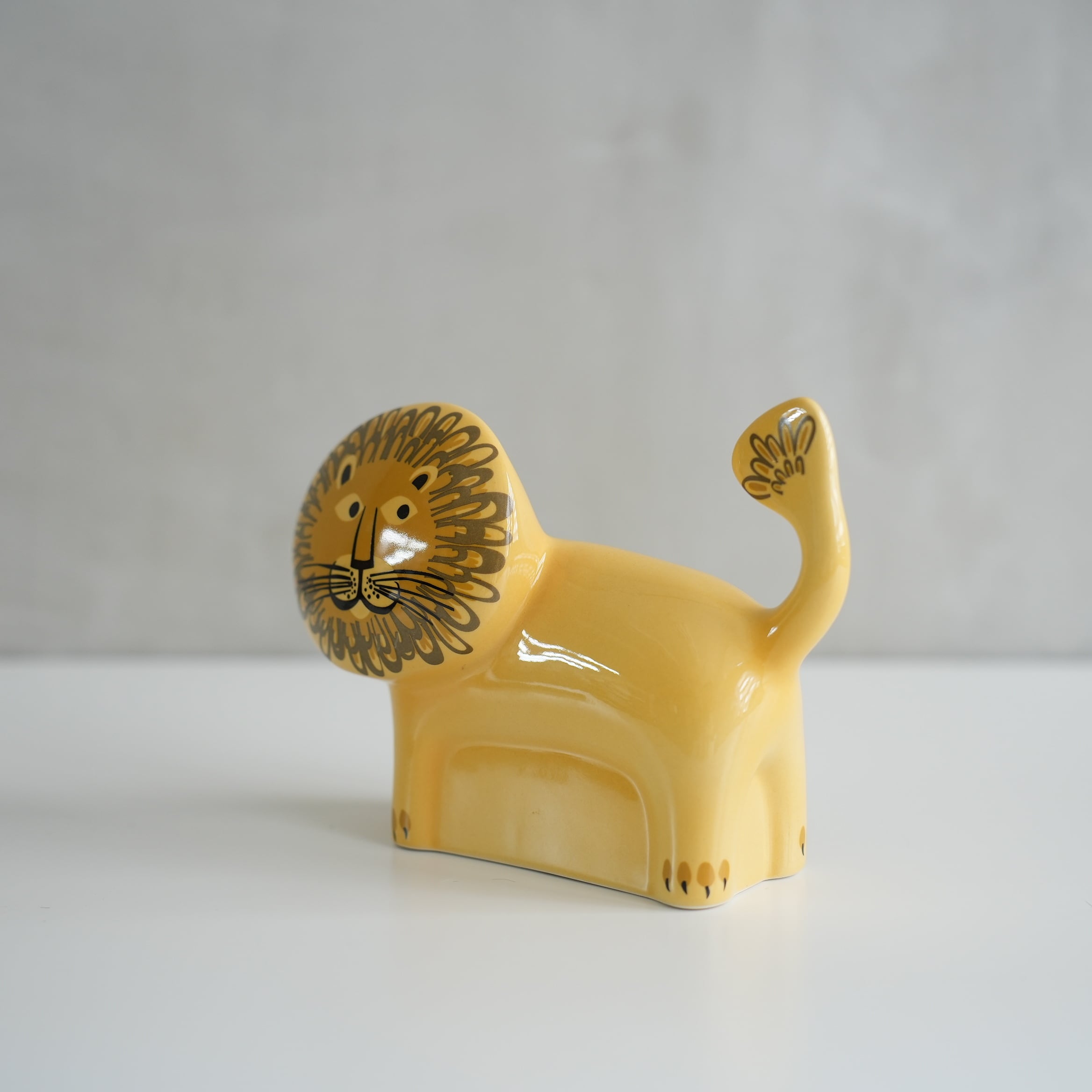 Hannah Turner Money Box Lion