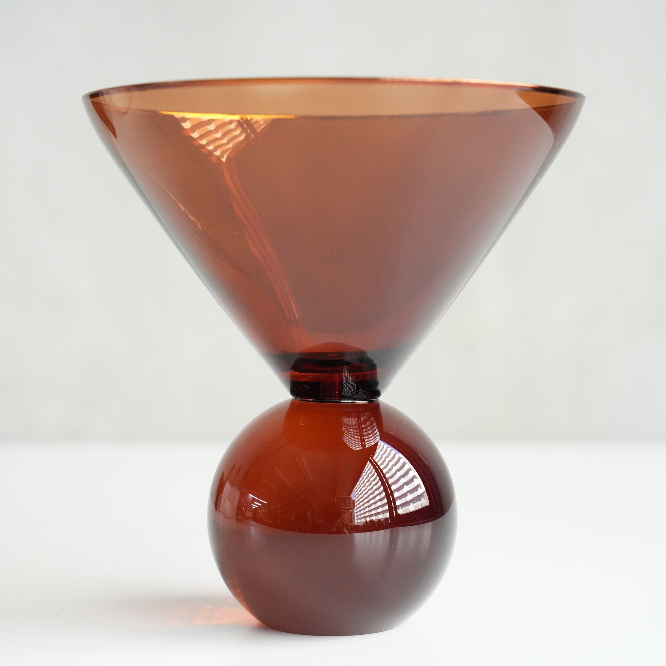 Hazel Alle a te Incense Holder Sphere Dusky Amber