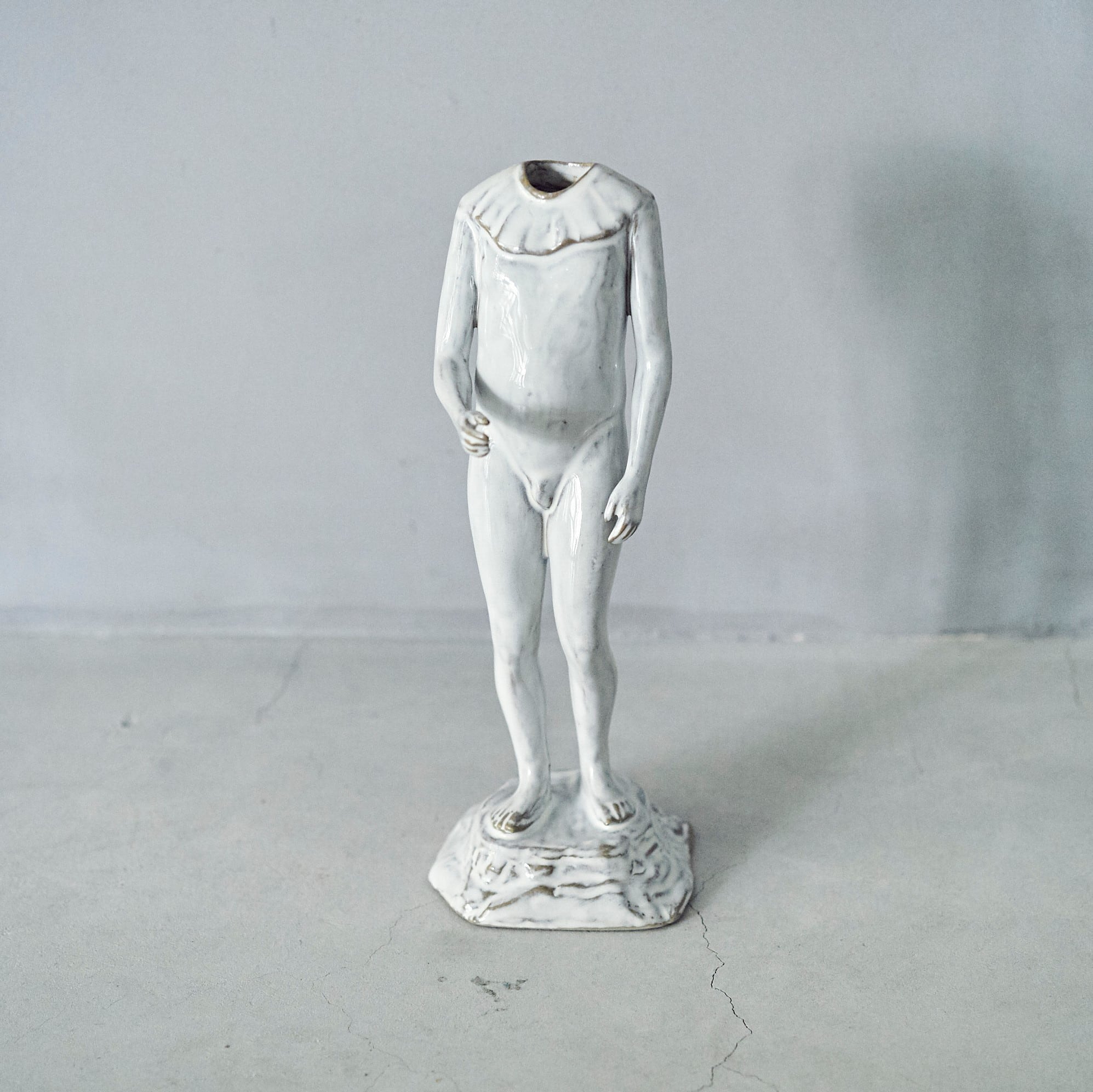 Still Life Boy Vase White SL-004-05