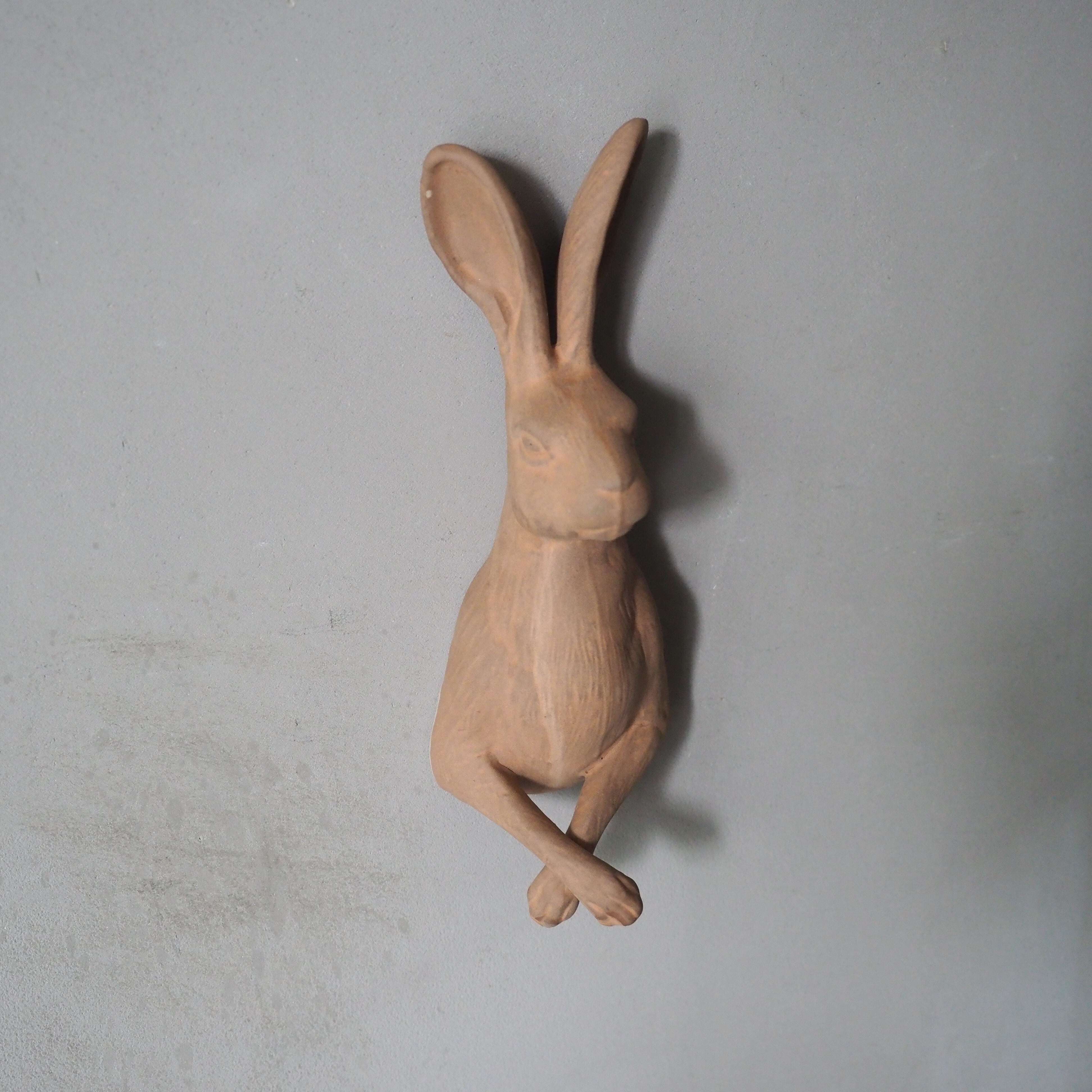 Curious Hare Hook Brown KN-026H-20