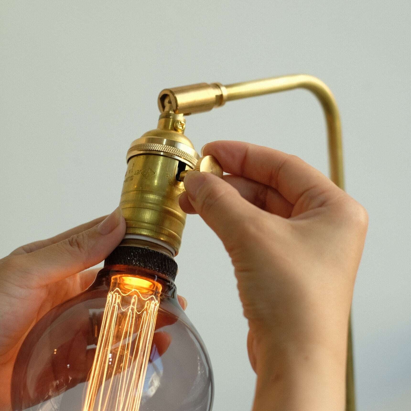 BARDEN Clamp Lamp