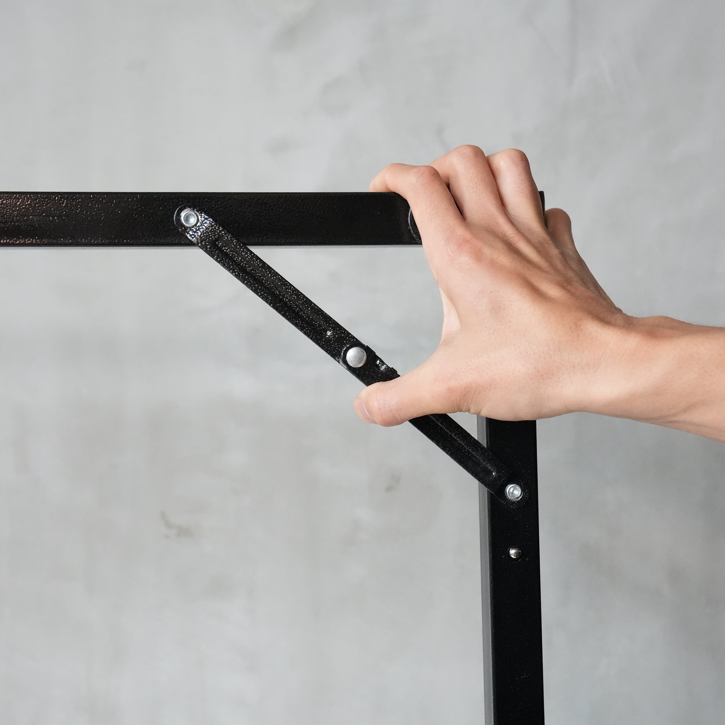 EXHIBITION FOLDABLE HANGER RACK Black