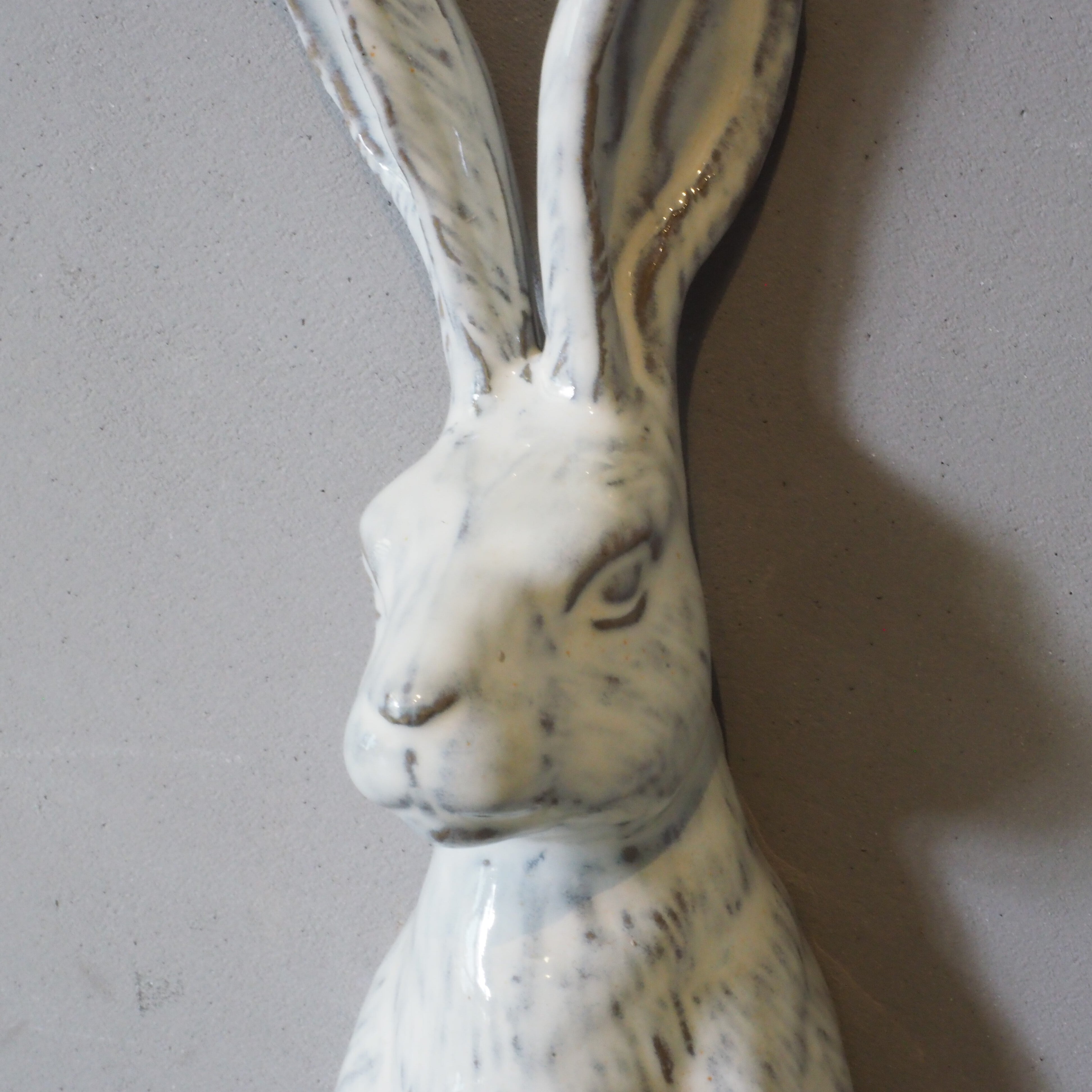 Curious Hare Hook White KN-026H-05