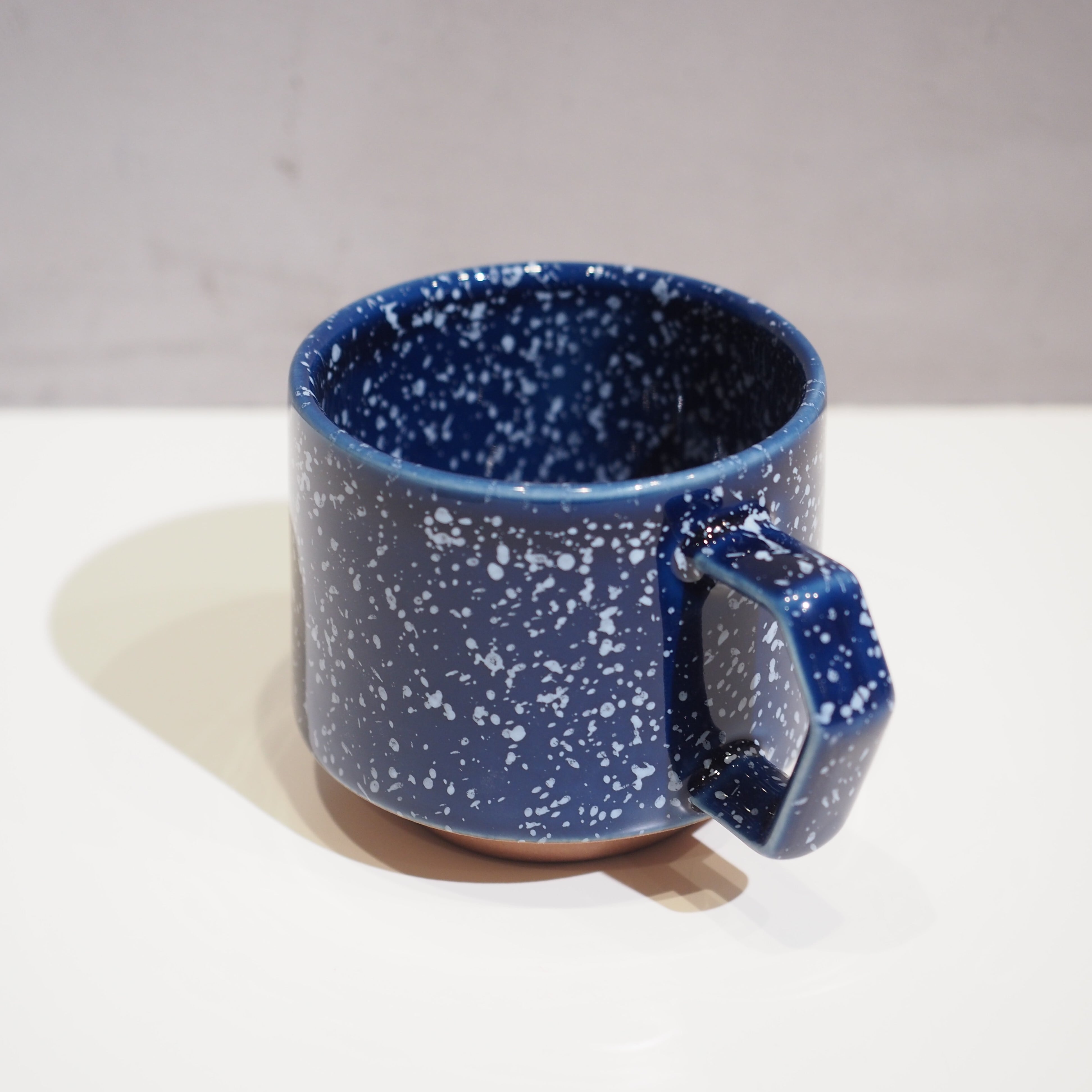 CHIPS Stacking Mug SPLASH Navy × White