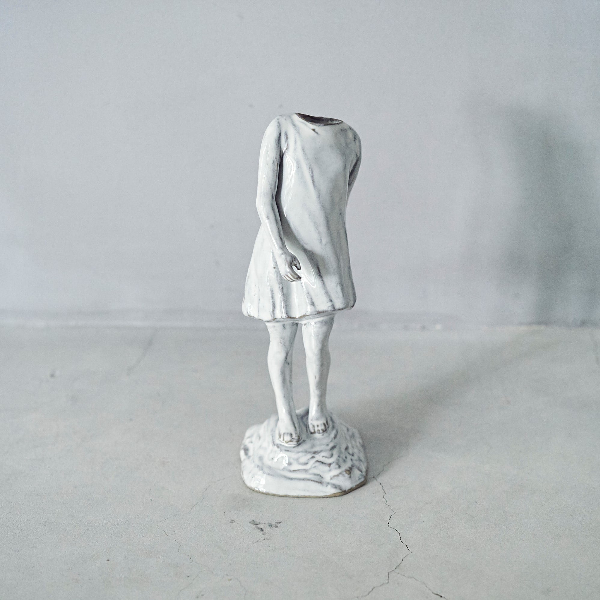 Still Life Girl Vase White SL-003-05