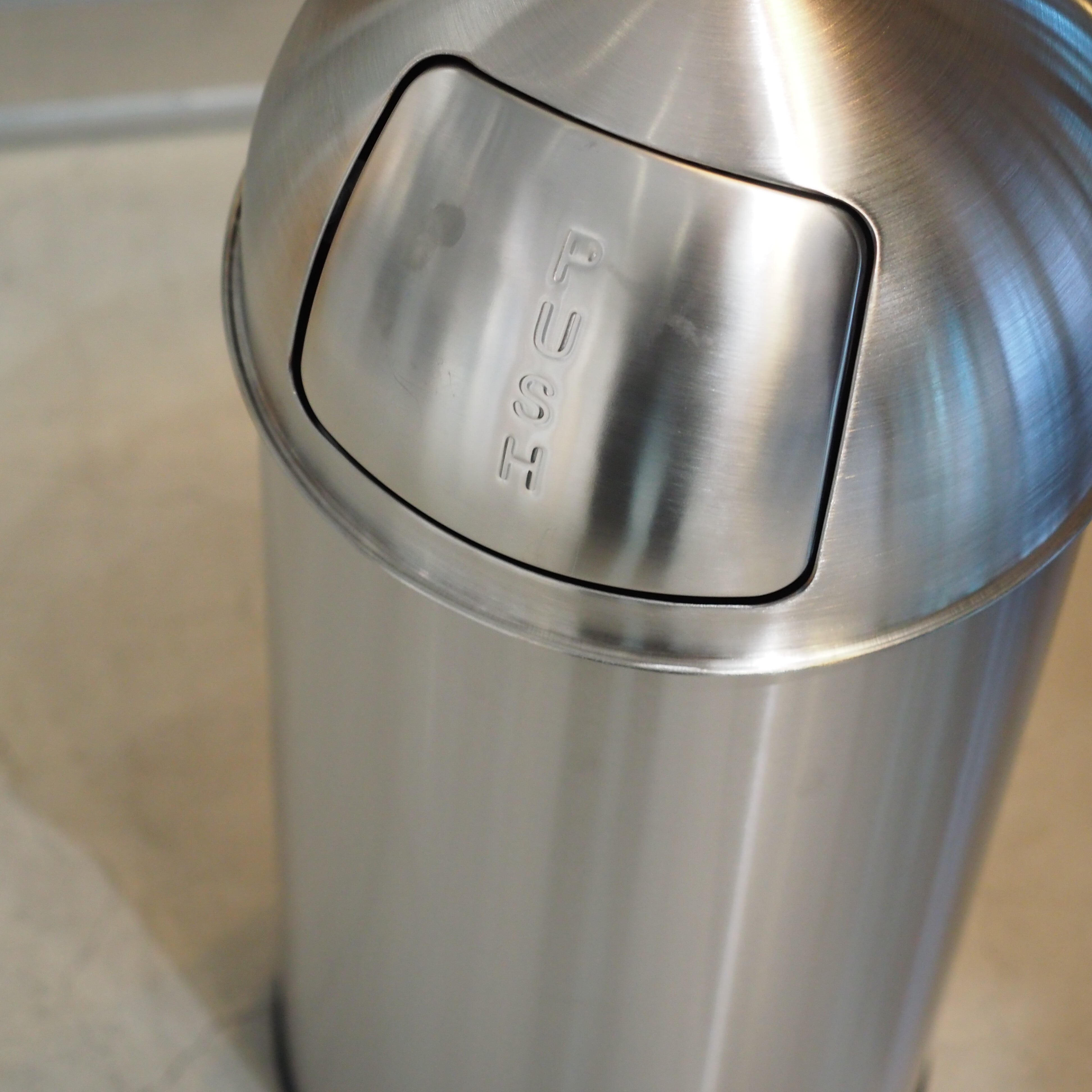 DUST BIN SATIN FINISHED 25L