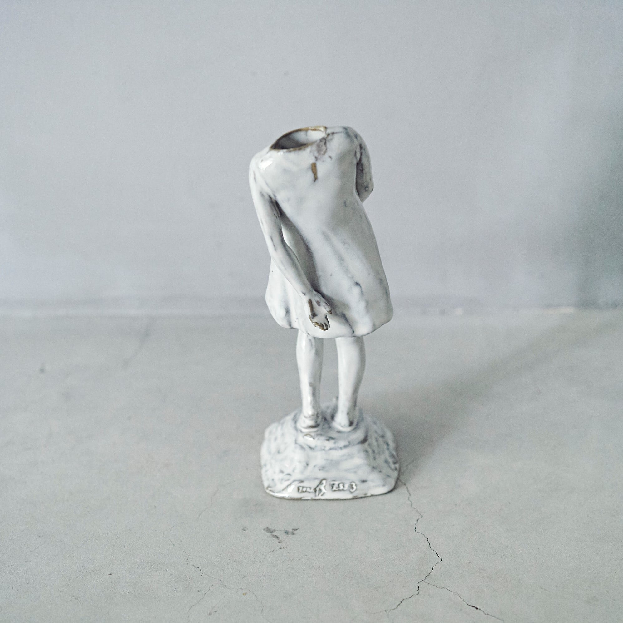 Still Life Girl Vase White SL-003-05