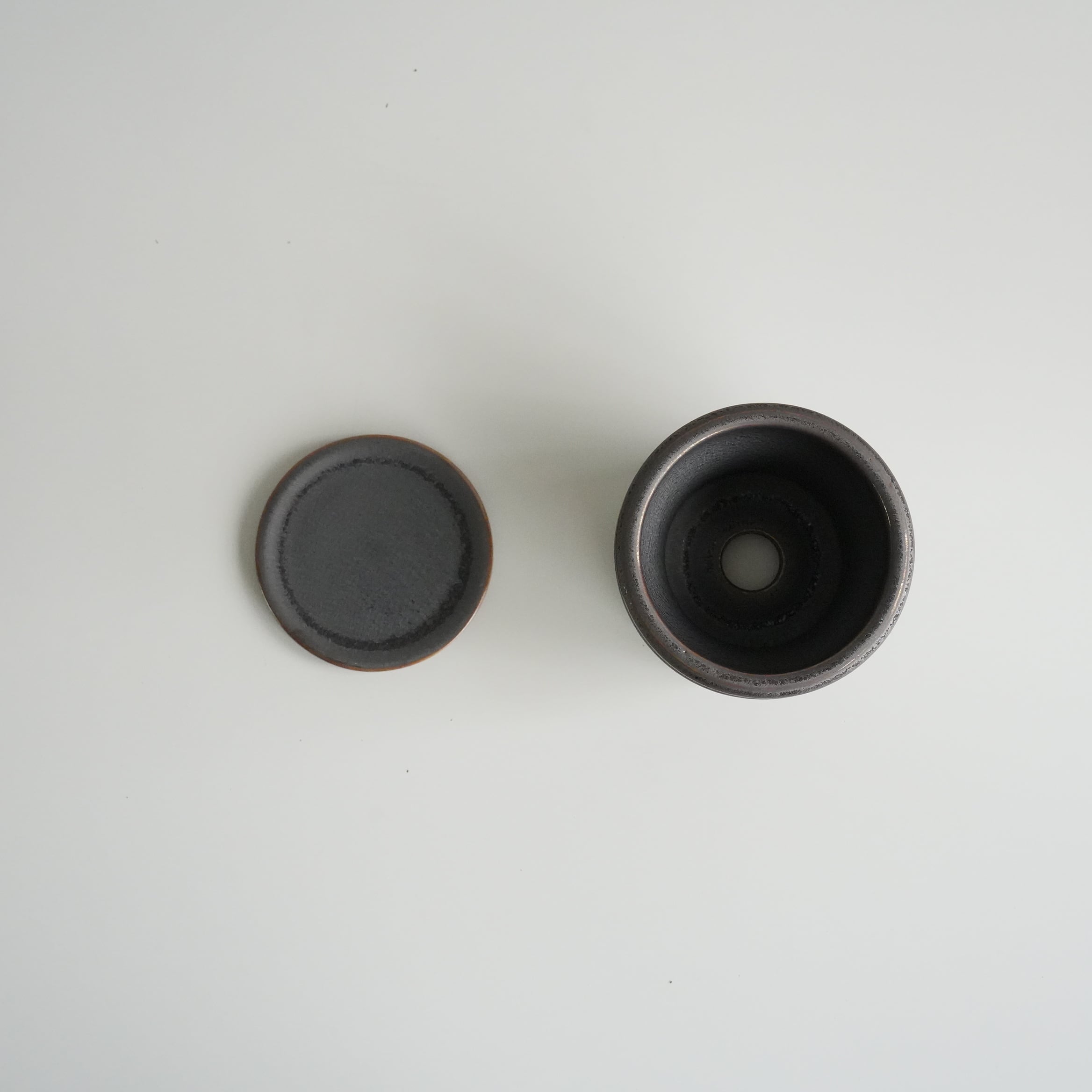 Alloy Pot & Saucer S