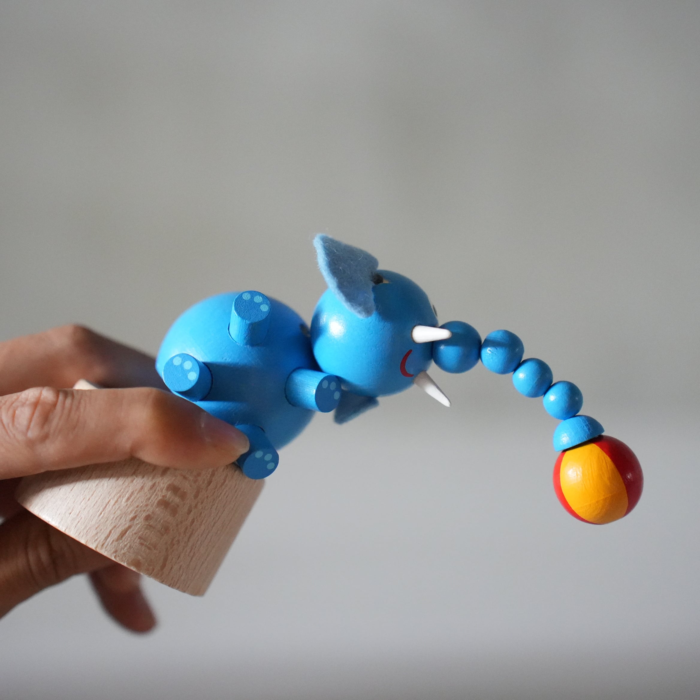 DETOA Wooden Push Up Toy Elephant