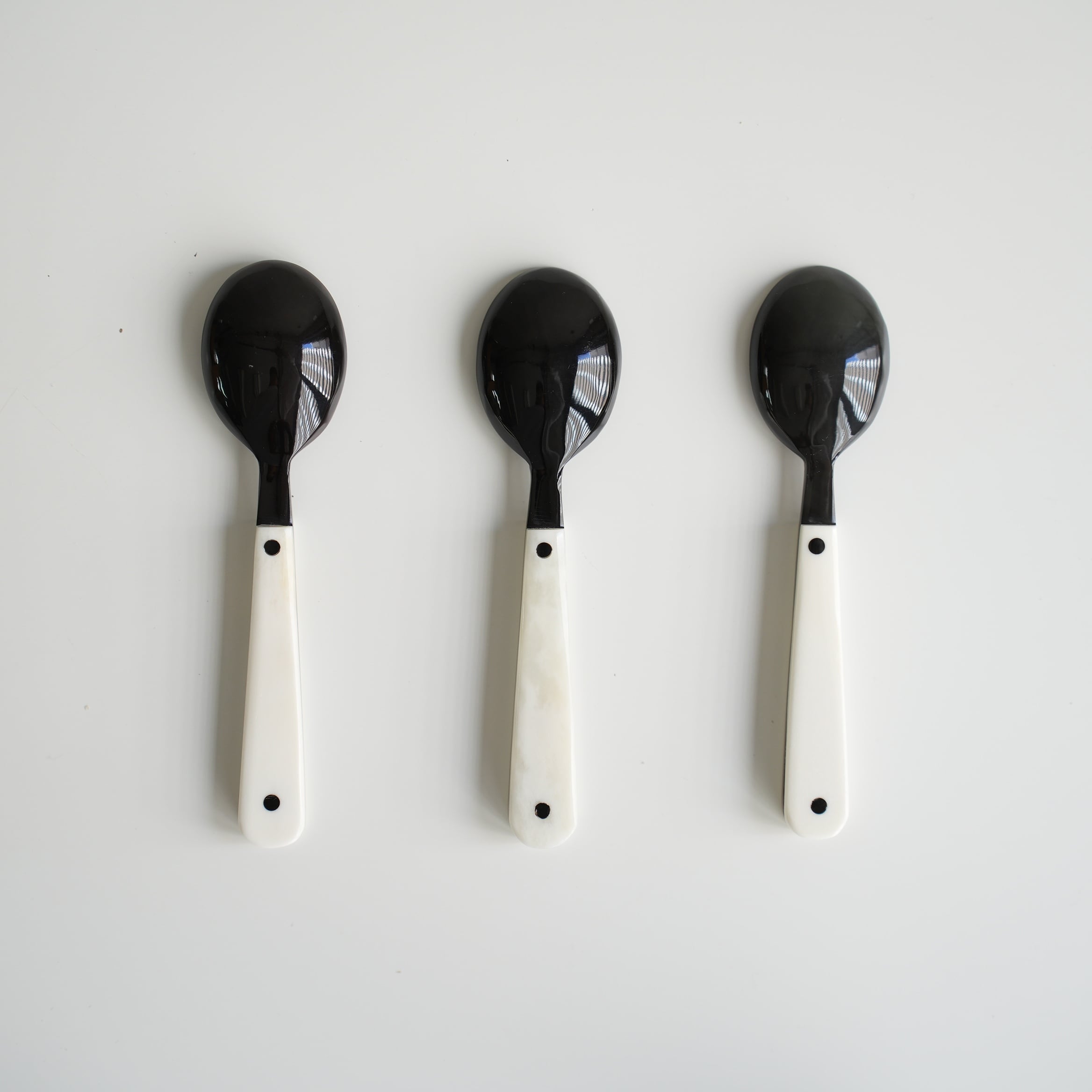 Sarah Petherick Chunky Teaspoon BK/WH