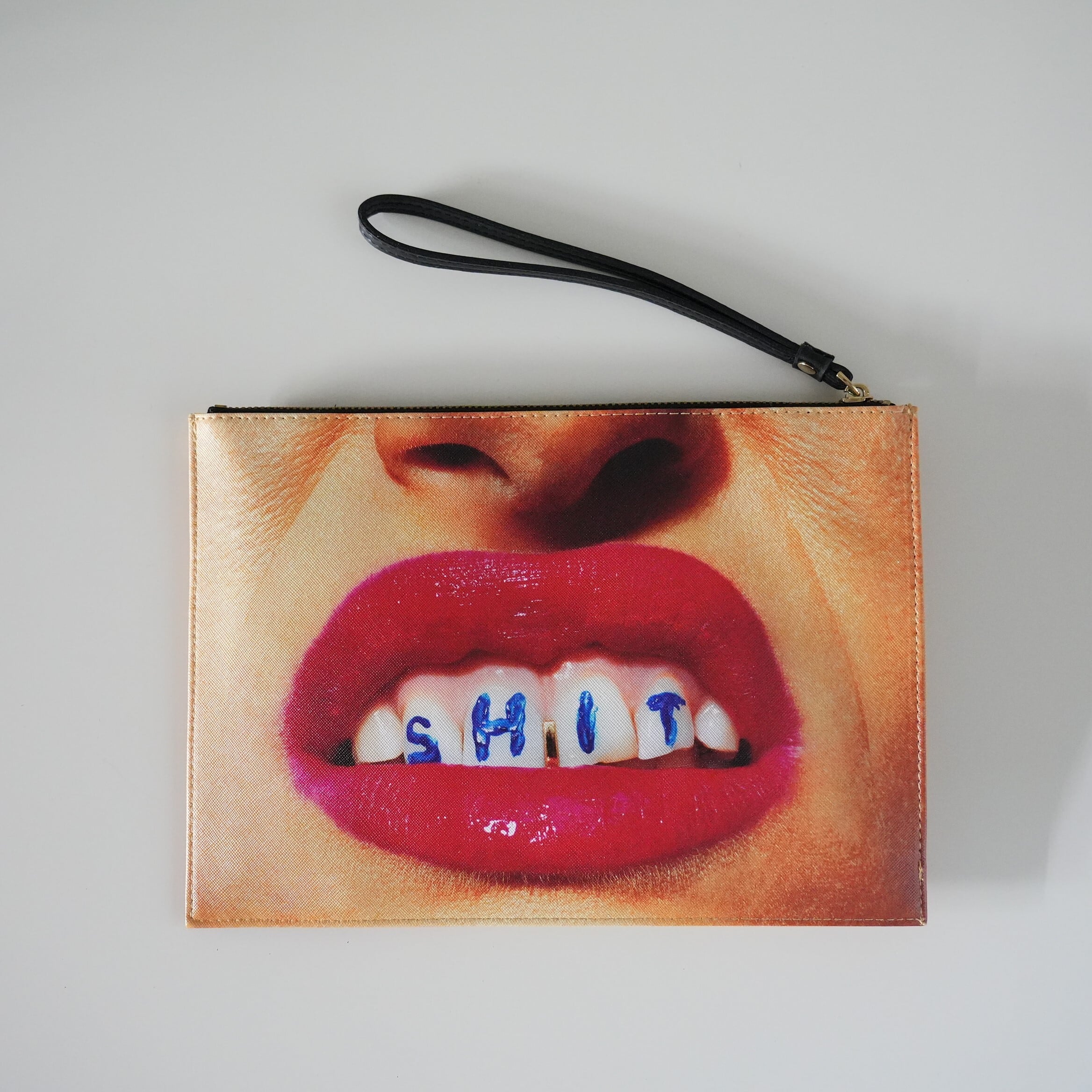 SELETTI / TOILETPAPER Pouch Bag SHIT