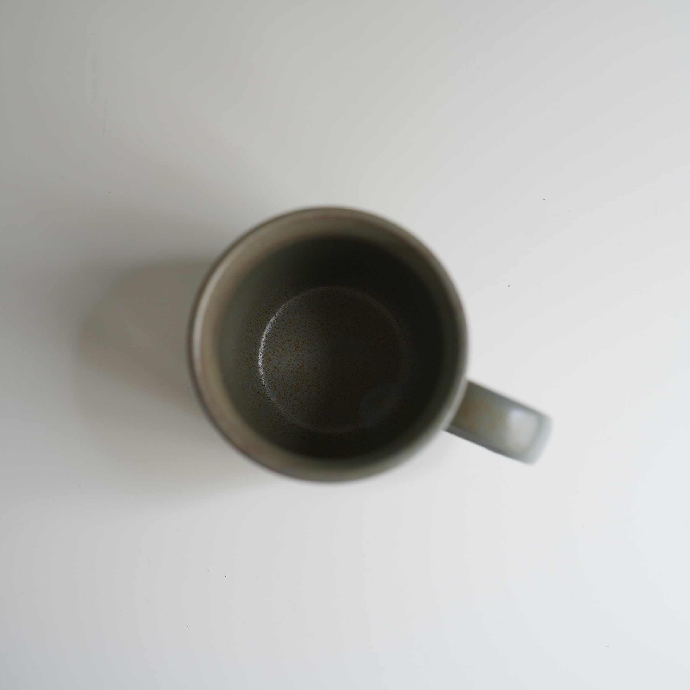 Ancient Pottery Mug Gray