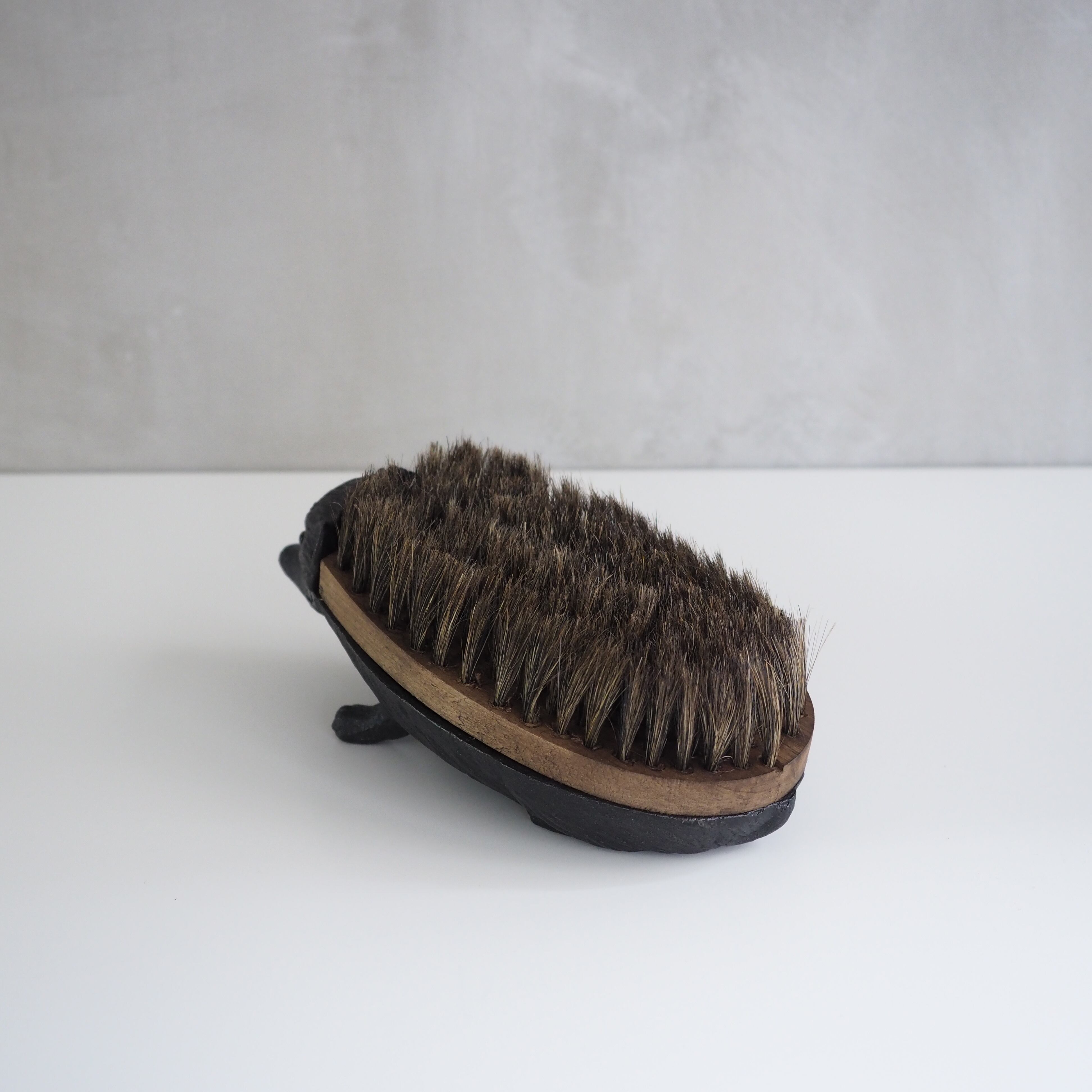 HEDGEHOG FOOT BRUSH