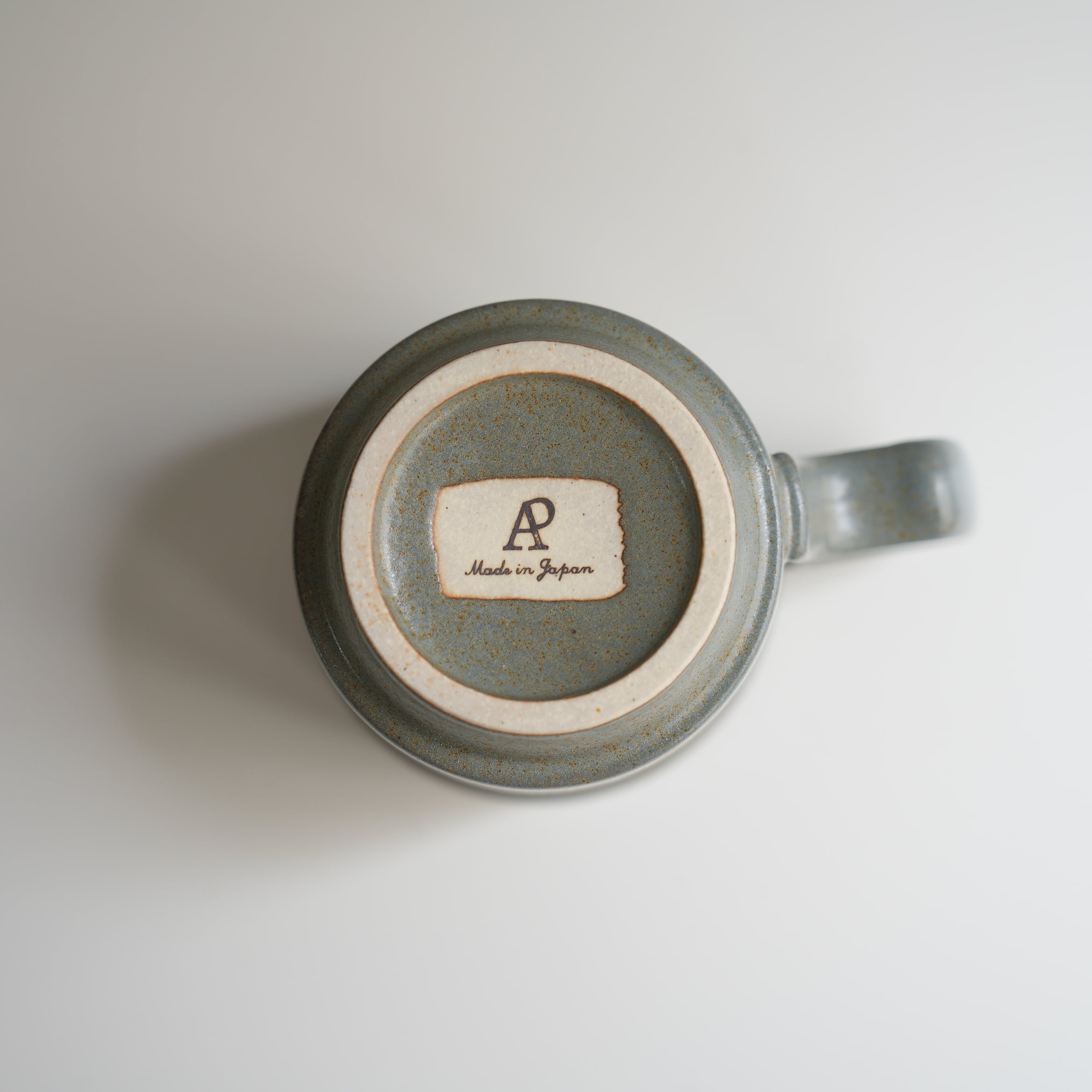 Ancient Pottery Mug Gray