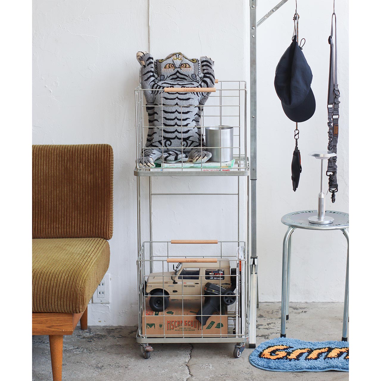 INDUSTRIAL LAUNDRY WAGON ZINC