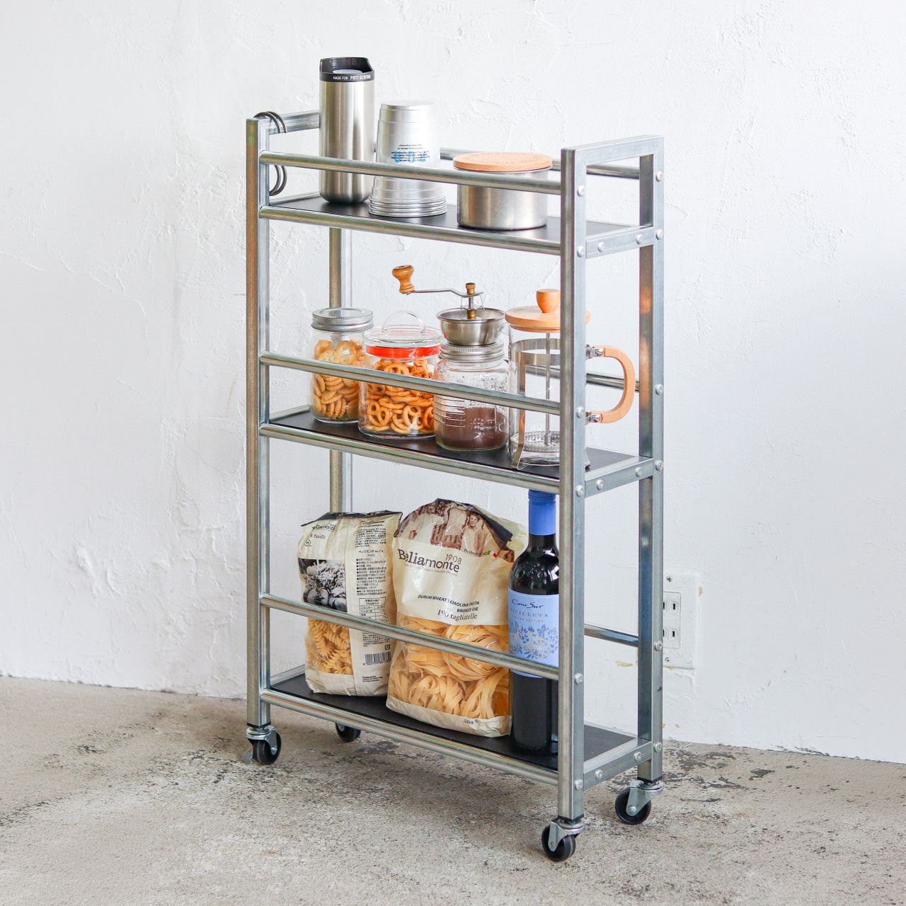 INDUSTRIAL KITCHEN WAGON
